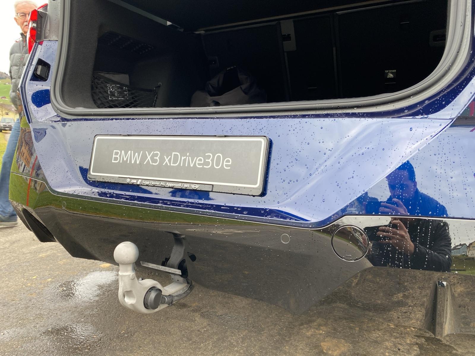 BMW X3 30e xDrive-image-19