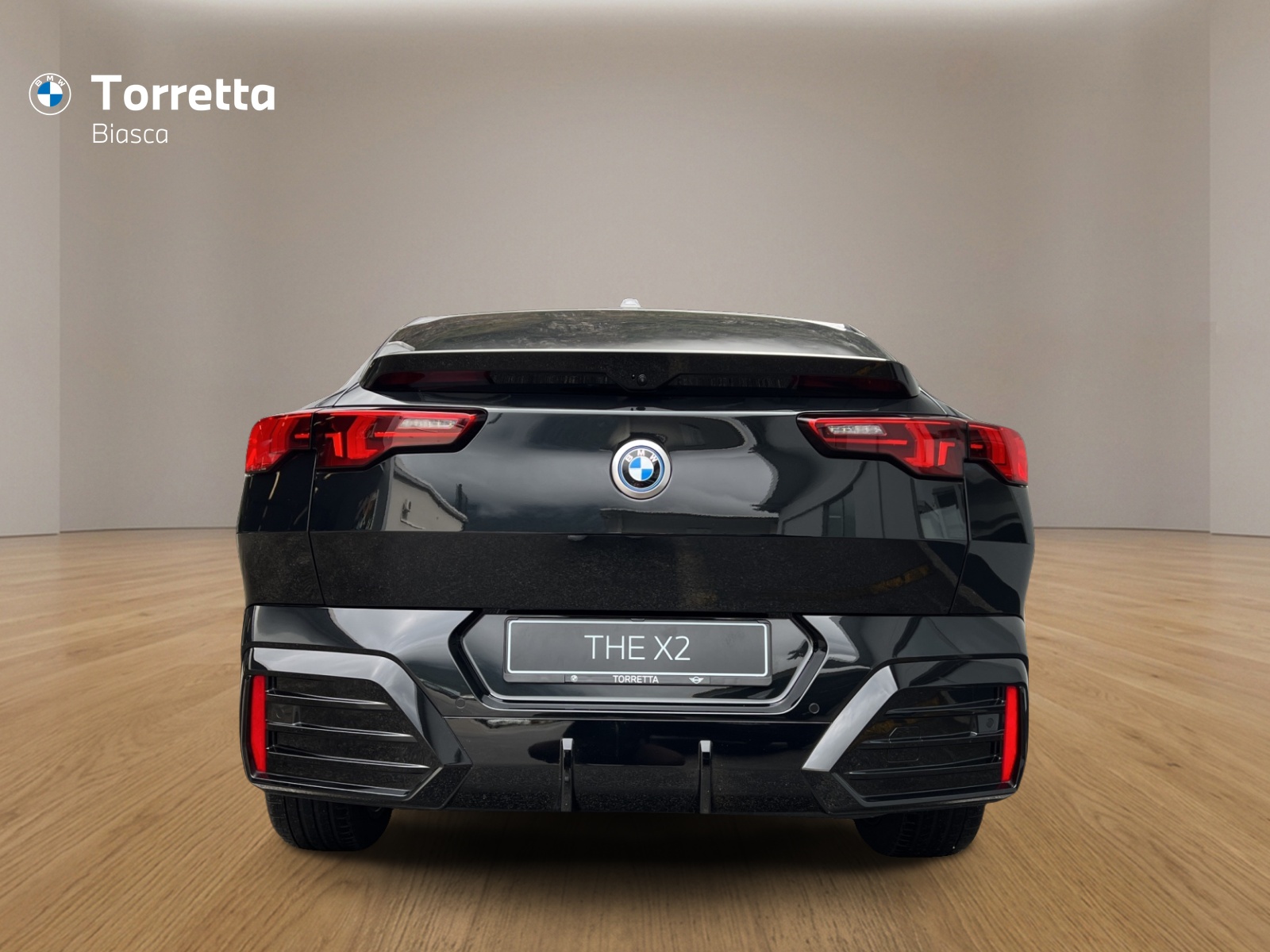 BMW iX2 xDrive 30 M Sport-image-4