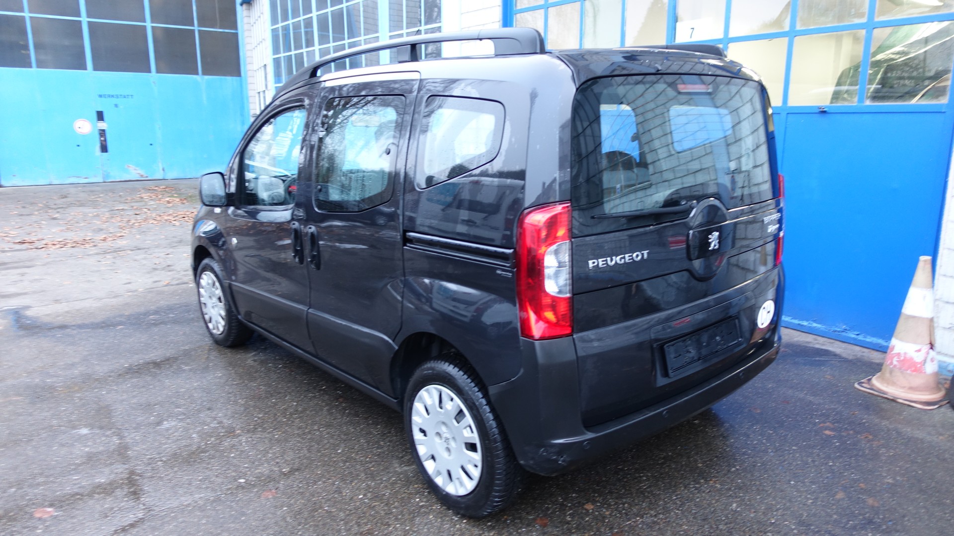 PEUGEOT Bipper Tepee 1.4 Outdoor-image-13