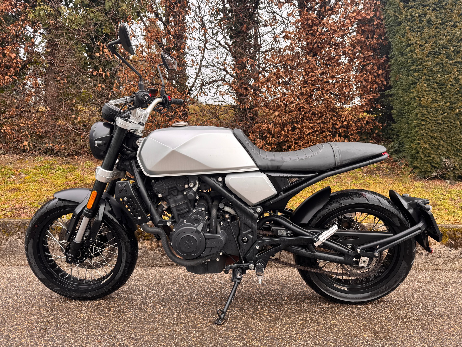 BRIXTON Crossfire 500 X-image-1