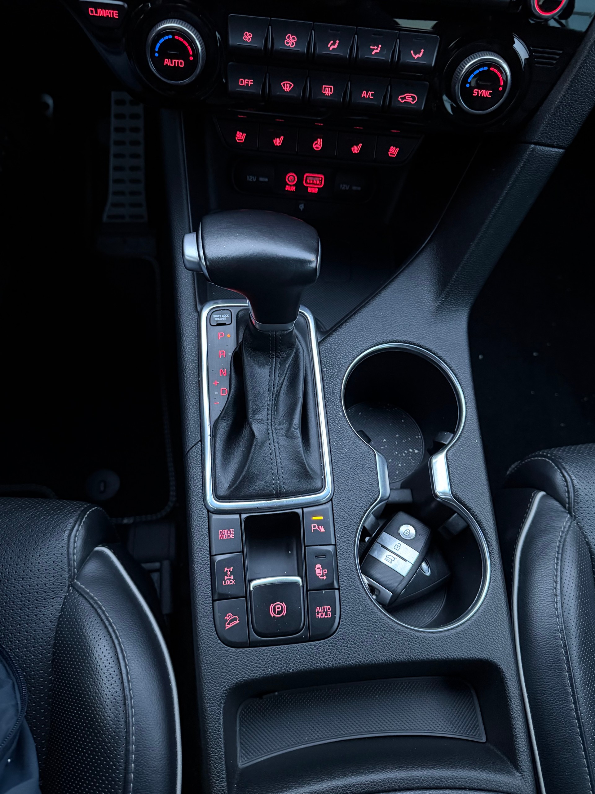 KIA Sportage 2.0CRDi Style GT Line 4WD Automat-image-13