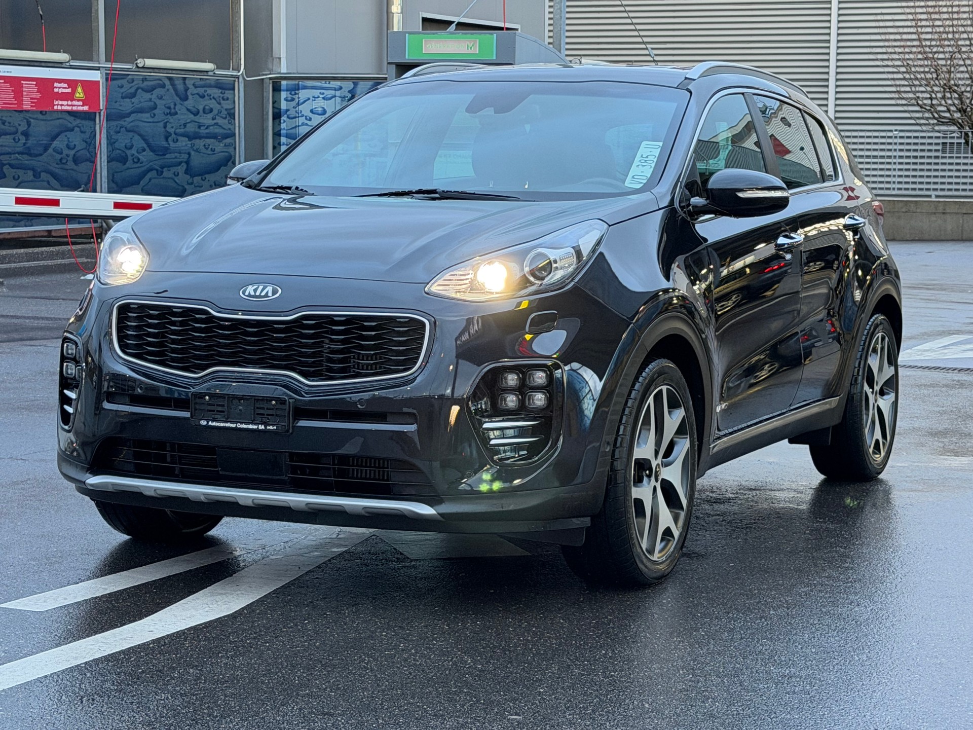 KIA Sportage 2.0CRDi Style GT Line 4WD Automat-image-1