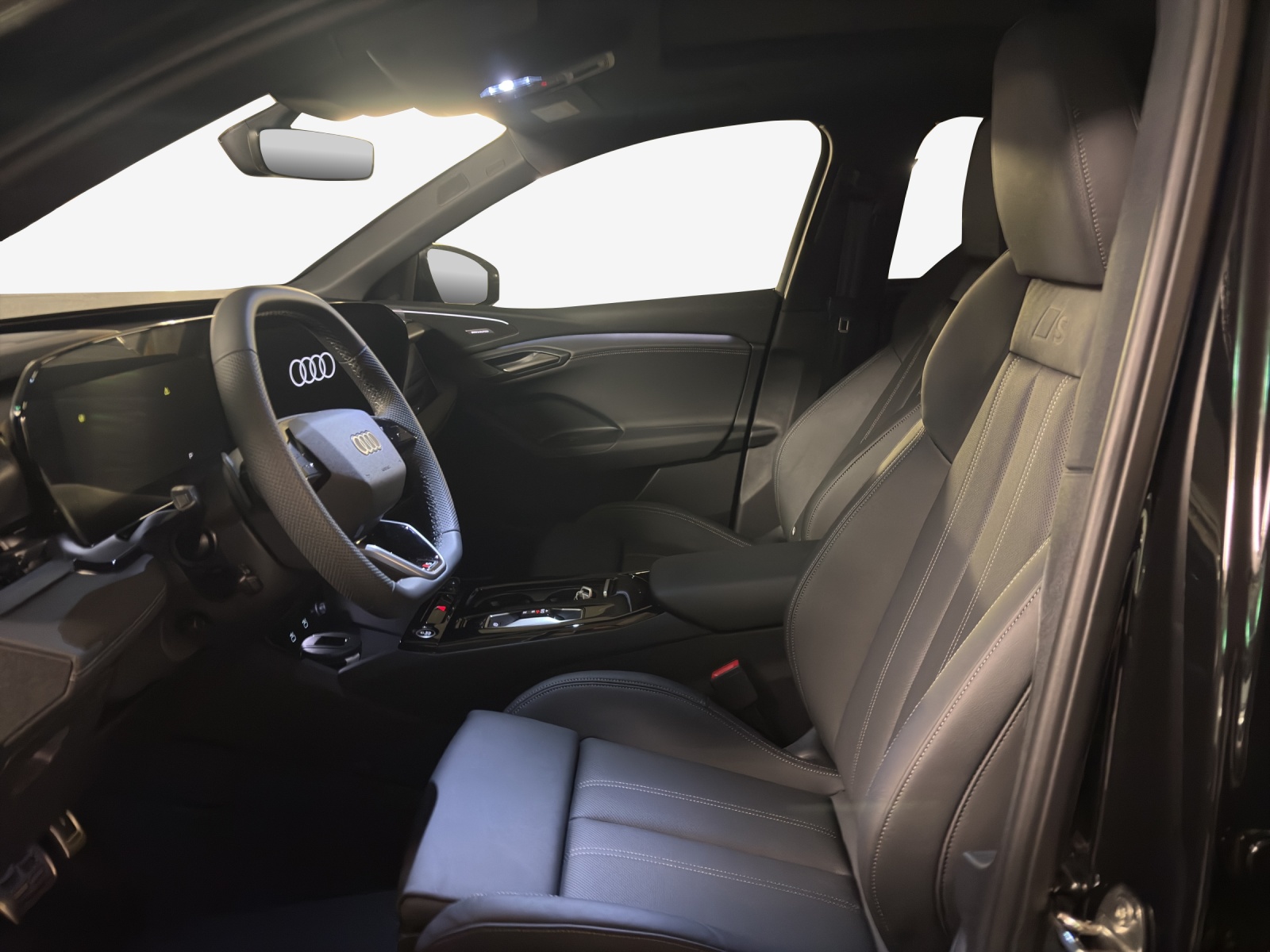 AUDI Q6 Sportback e-tron quattro-image-7