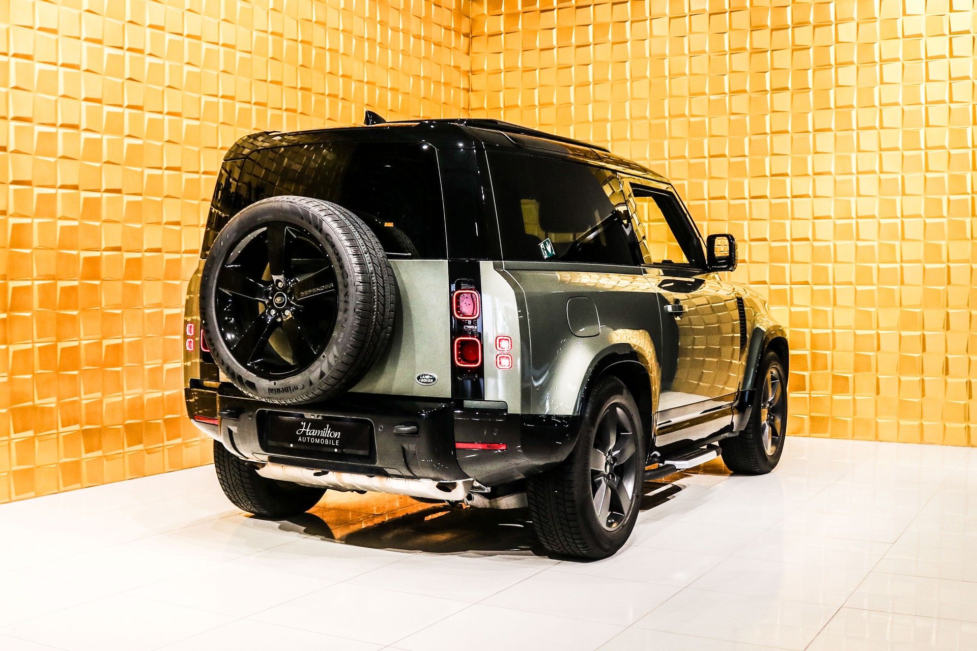 LAND ROVER Defender 90 P400 I6 HSE 3.0 X-Dynamic AT8-image-5