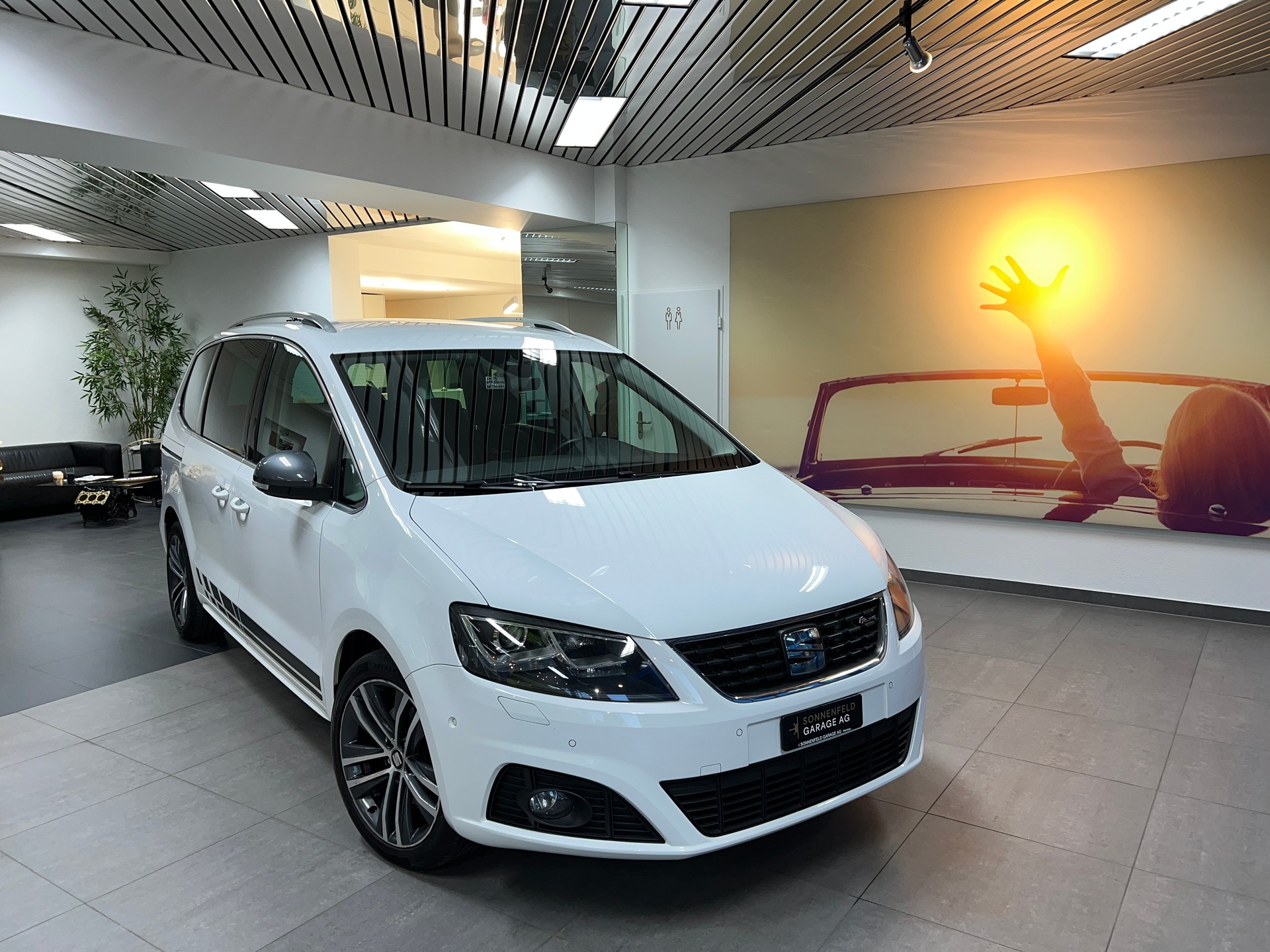 SEAT Alhambra 2.0 TDI DSG SWISS FR-image-0