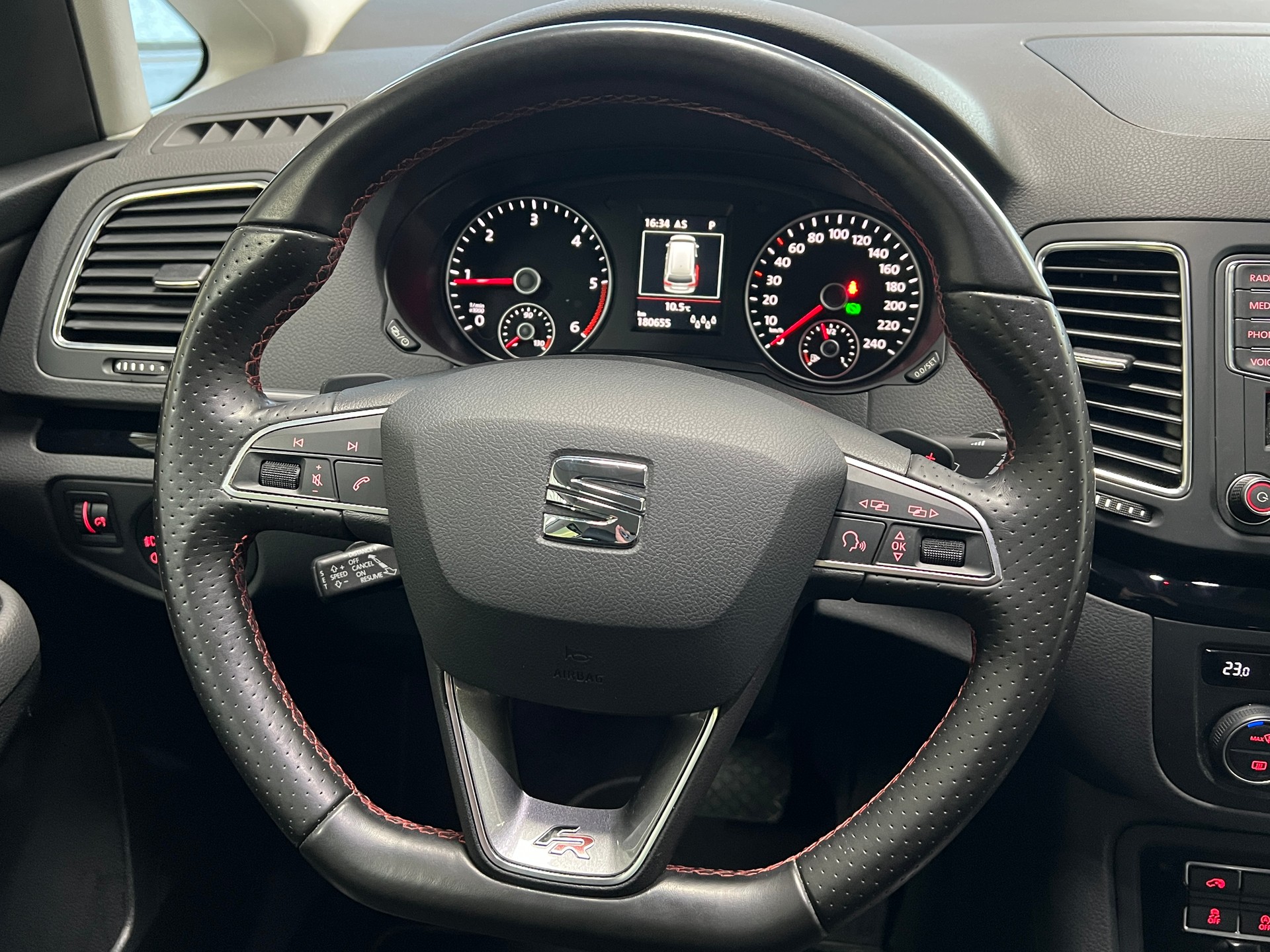 SEAT Alhambra 2.0 TDI DSG SWISS FR-image-20