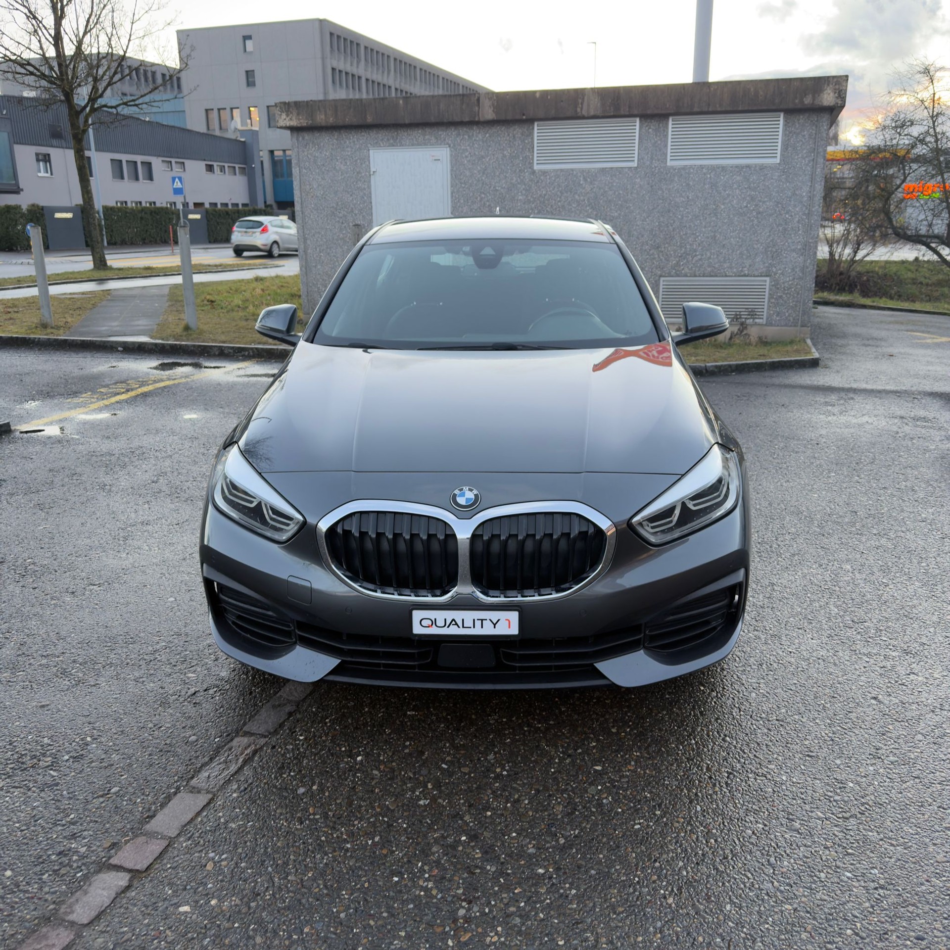 BMW 118d-image-0