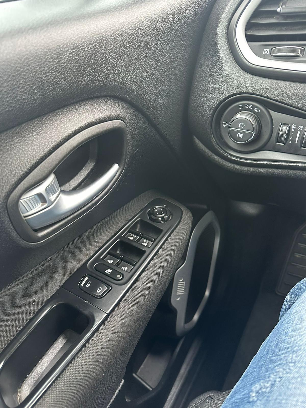 JEEP Renegade 1.4 Turbo Street Edition-image-20