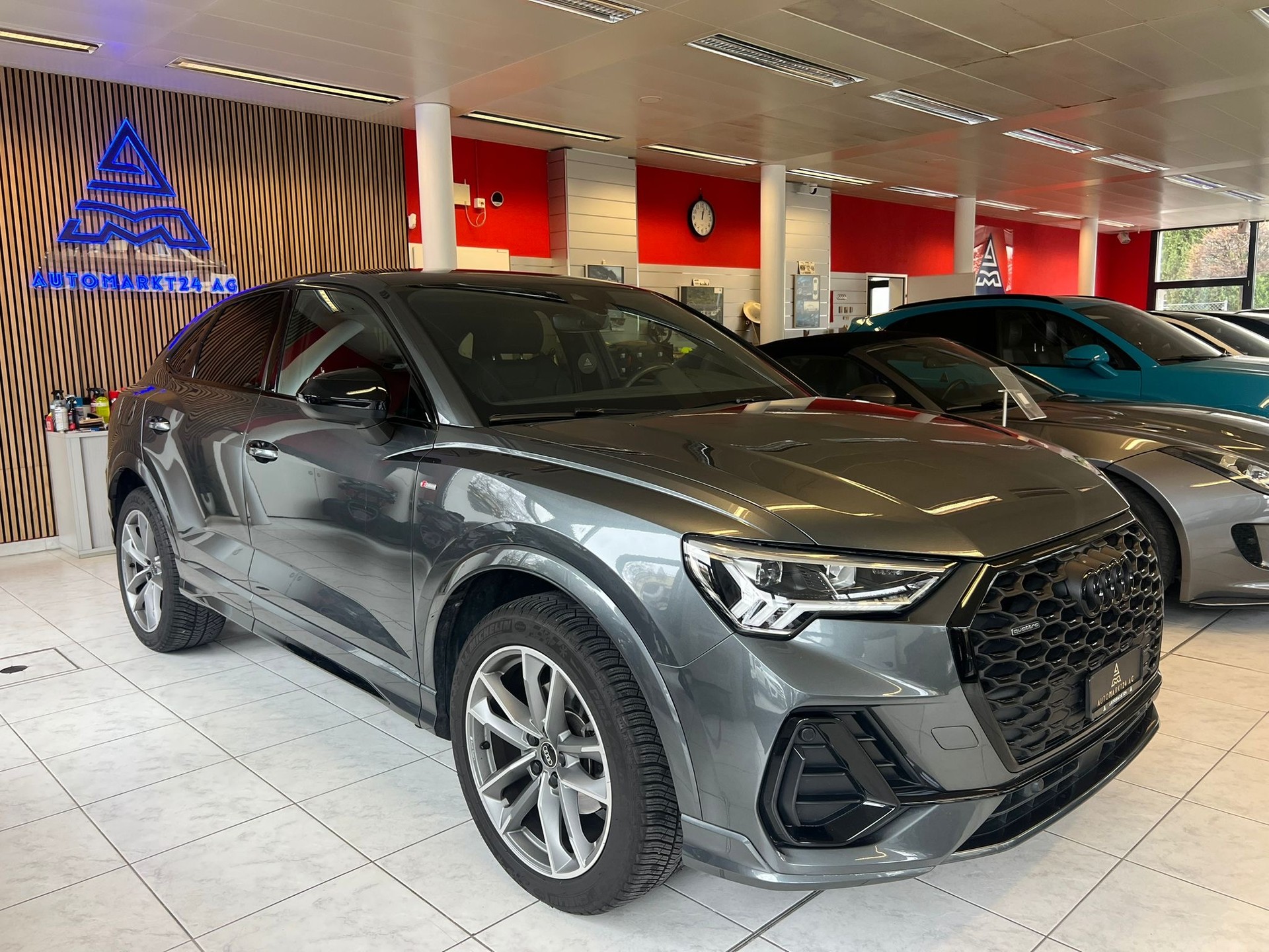 AUDI Q3 Sportback 2.0 35 TDI S line quattro S-Tronic-image-0