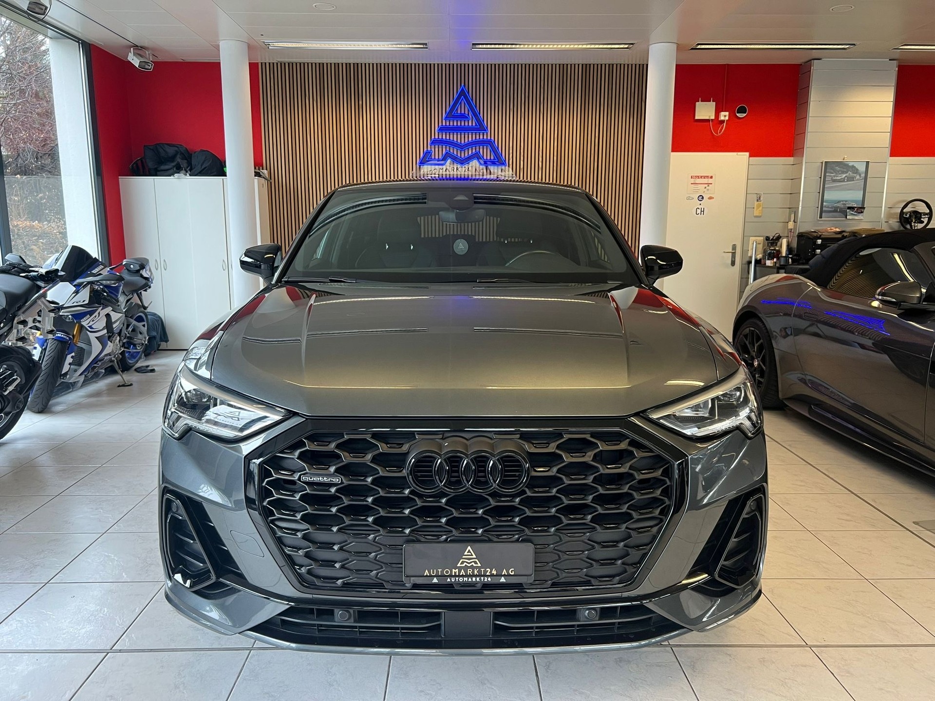 AUDI Q3 Sportback 2.0 35 TDI S line quattro S-Tronic-image-1