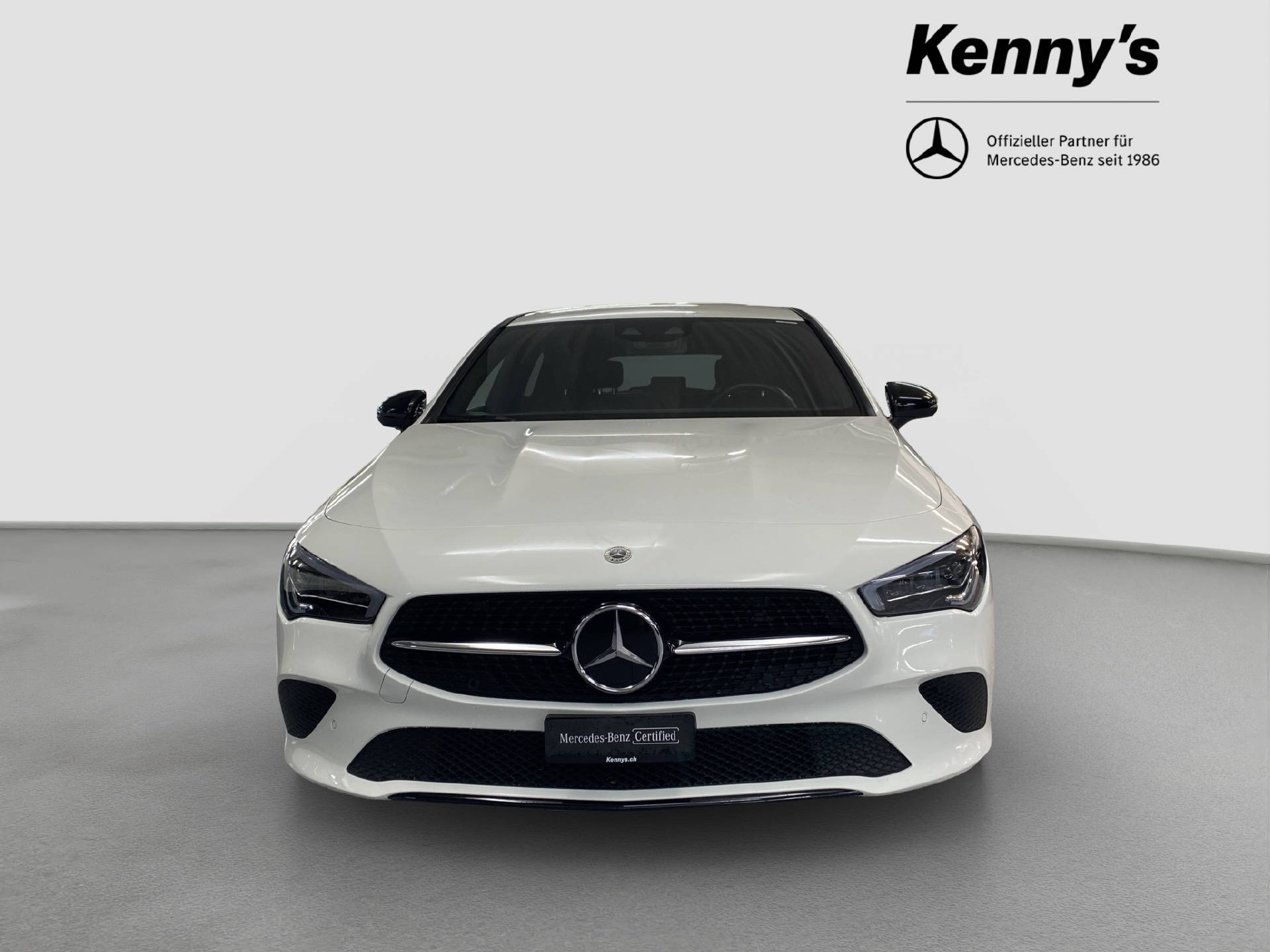 MERCEDES-BENZ CLA 200 Shooting Brake-image-1