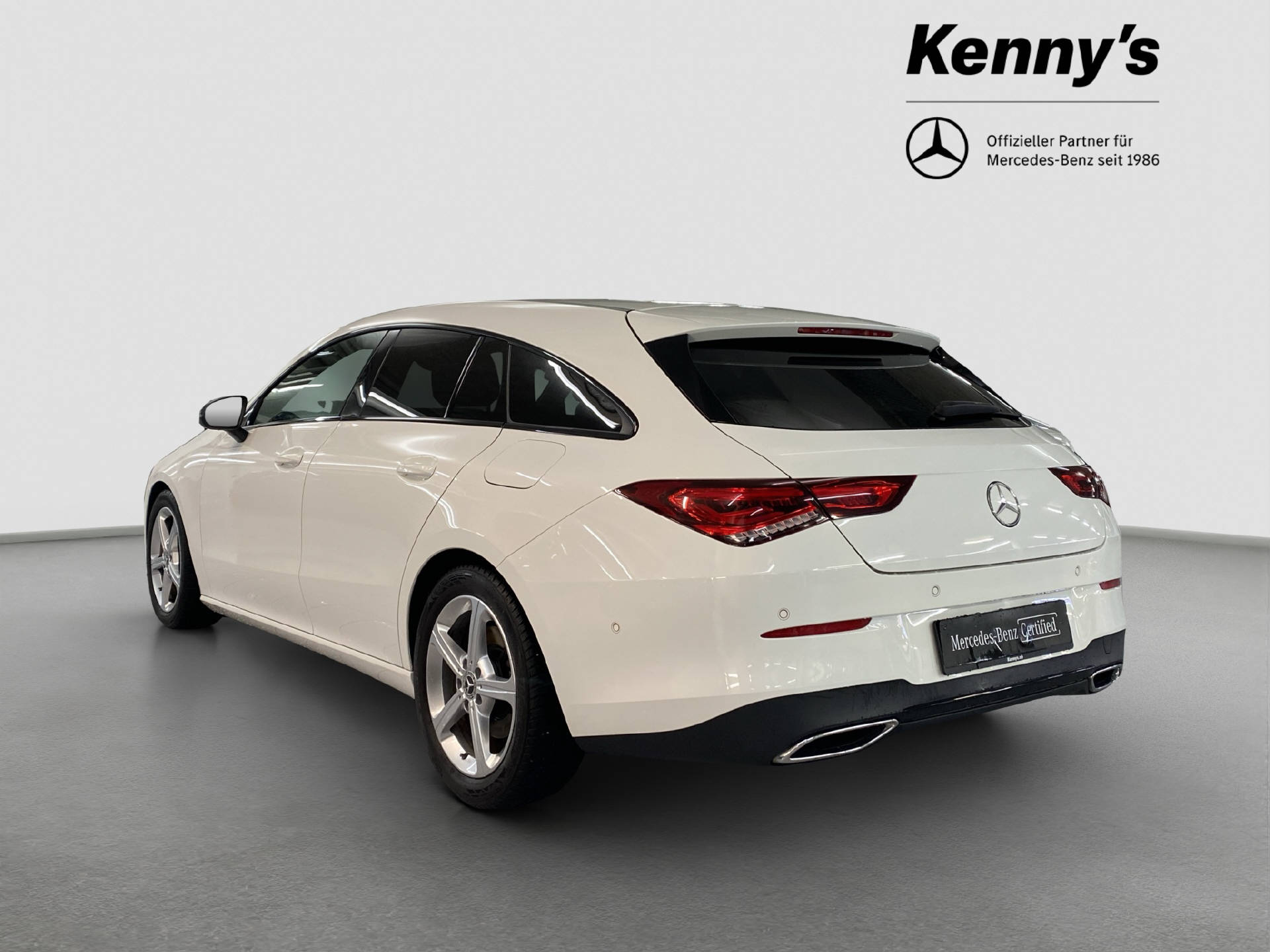 MERCEDES-BENZ CLA 200 Shooting Brake-image-3