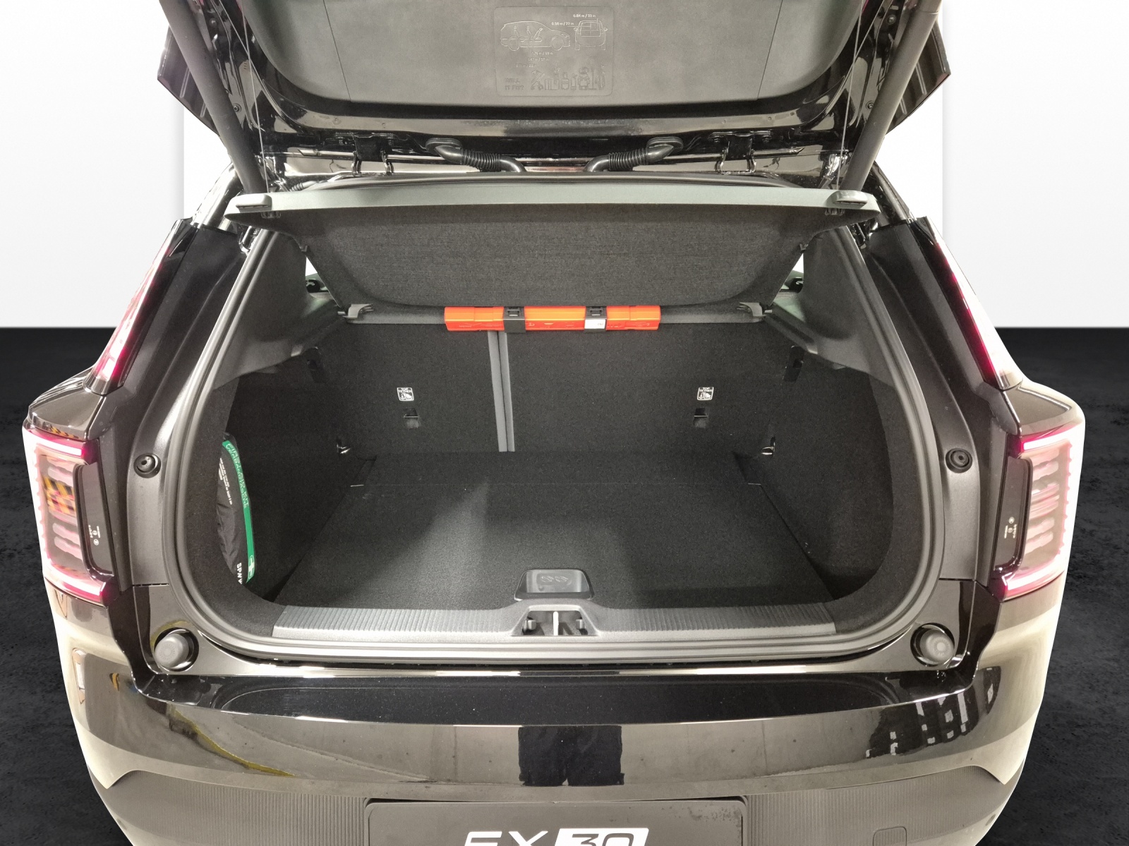 VOLVO EX30 E60 Ultra-image-18