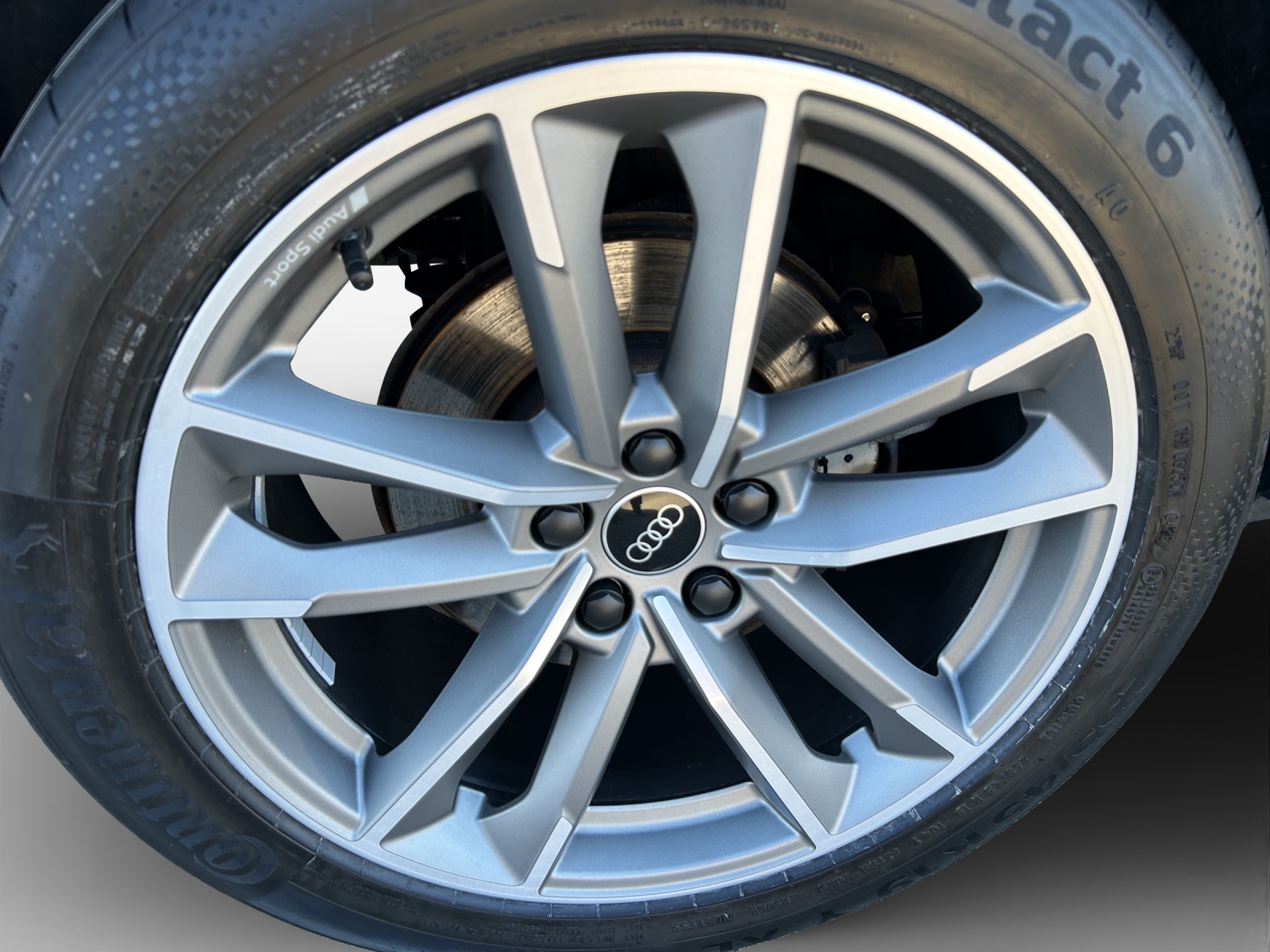 AUDI Q3 45 TFSI e S line Attraction S-tronic-image-14
