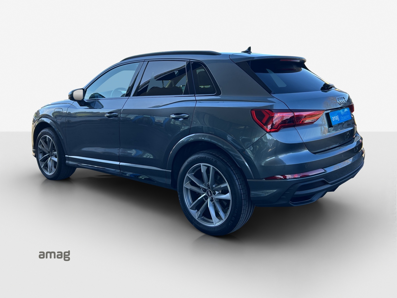 AUDI Q3 45 TFSI e S line Attraction S-tronic-image-2
