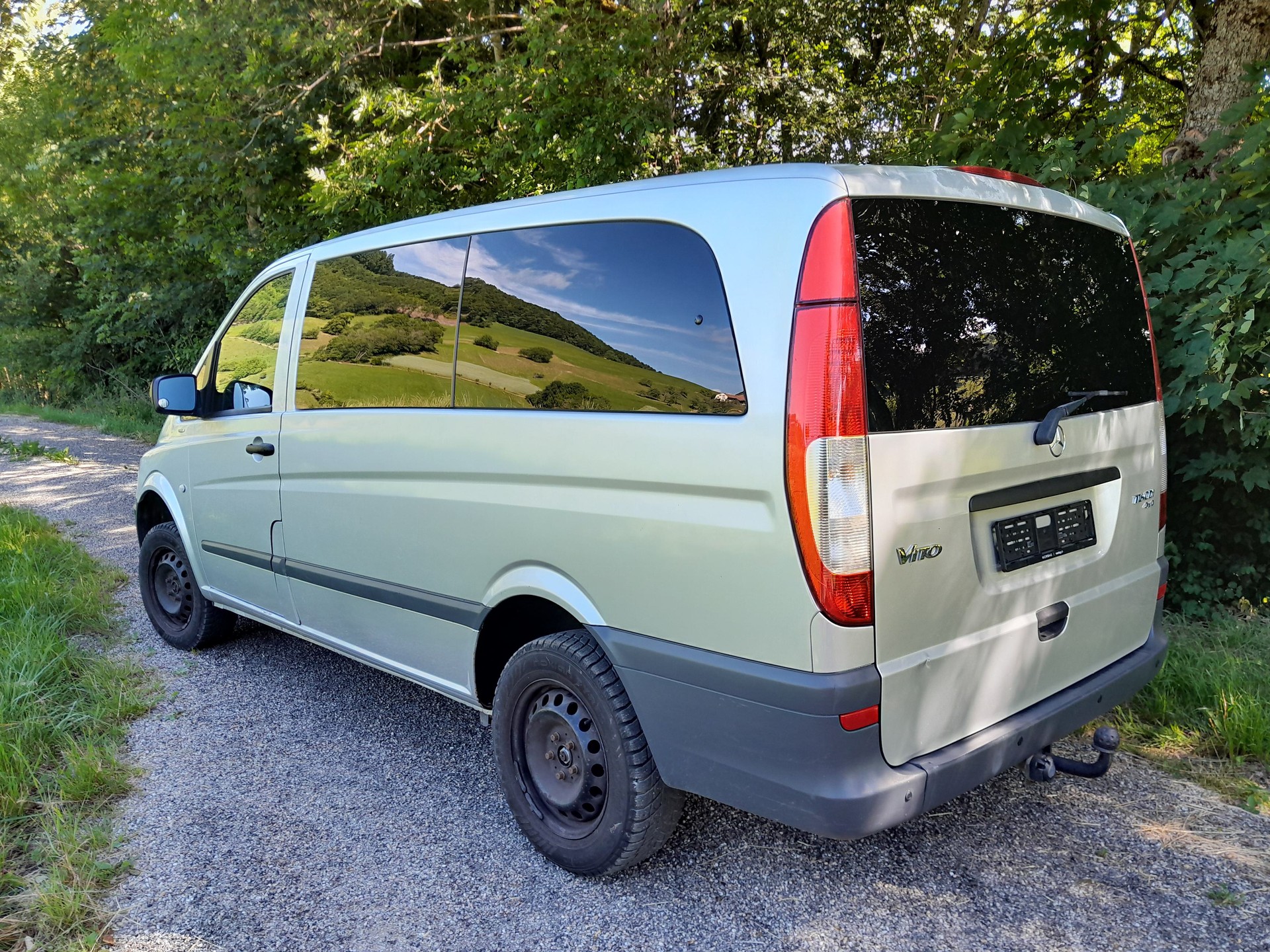 MERCEDES-BENZ Vito 116 CDI L Blue Efficiency 4Matic A-image-2