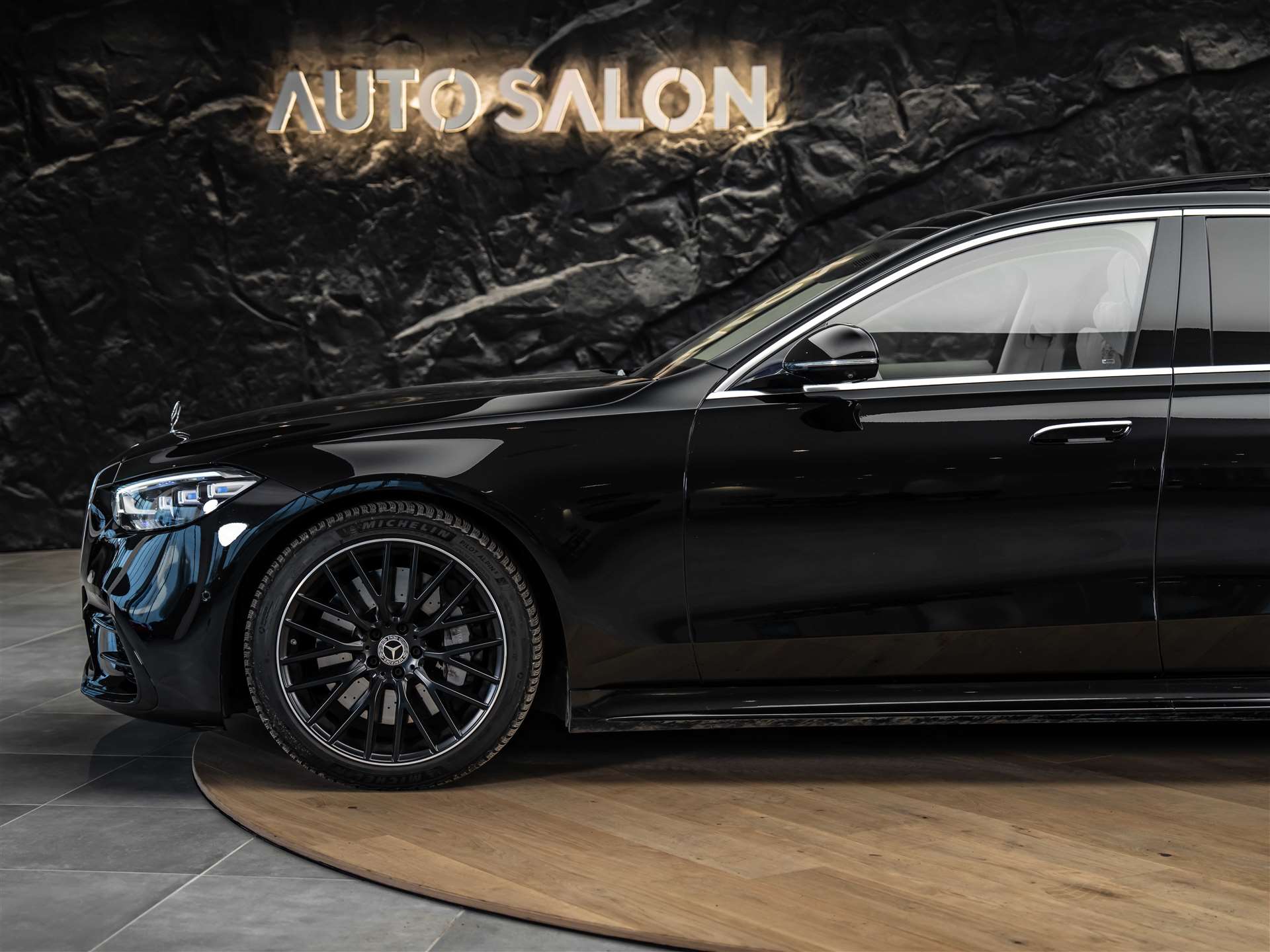 MERCEDES-BENZ S 500 L AMG Line 4matic *CH Auto*Panorama*Massage*-image-20