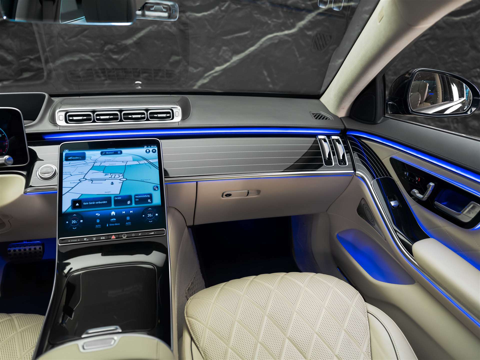 MERCEDES-BENZ S 500 L AMG Line 4matic *CH Auto*Panorama*Massage*-image-30
