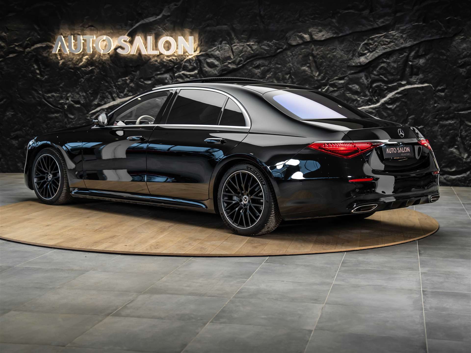 MERCEDES-BENZ S 500 L AMG Line 4matic *CH Auto*Panorama*Massage*-image-3
