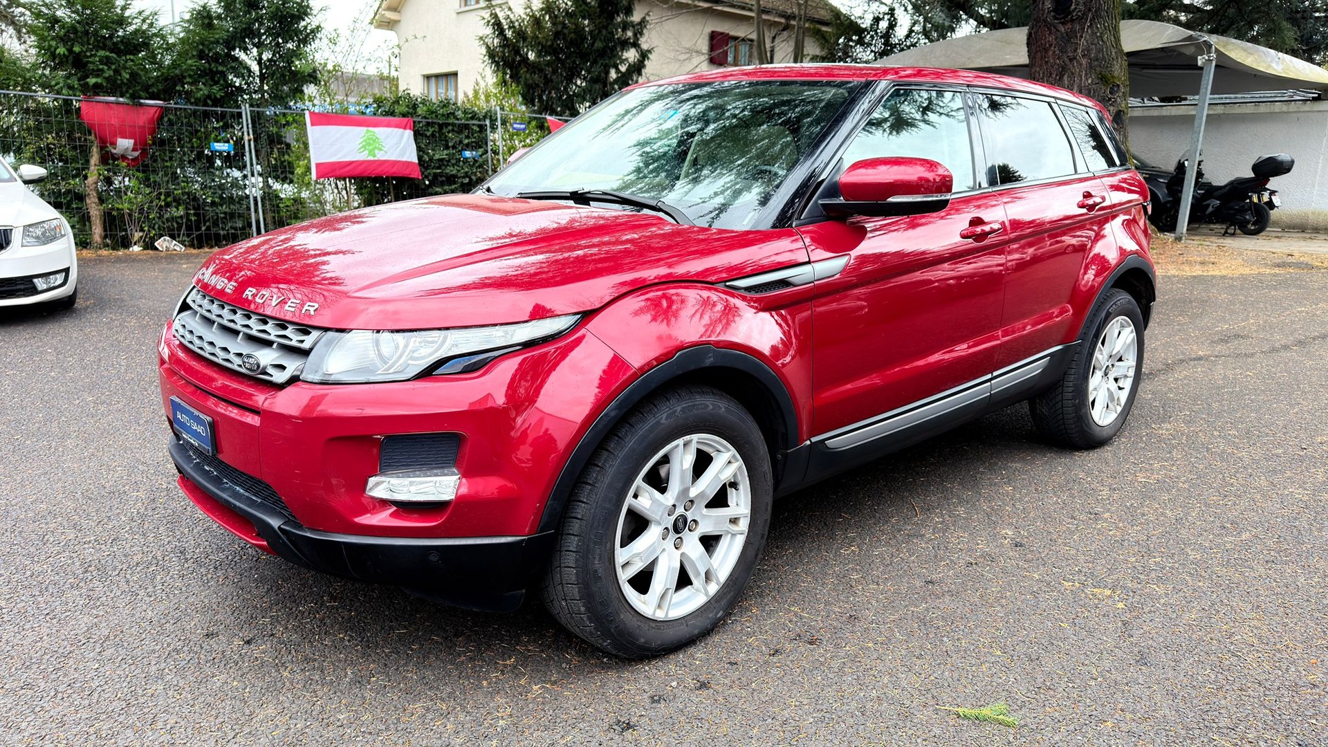 LAND ROVER Range Rover Evoque 2.2 TD4 Dynamic AT6-image-2