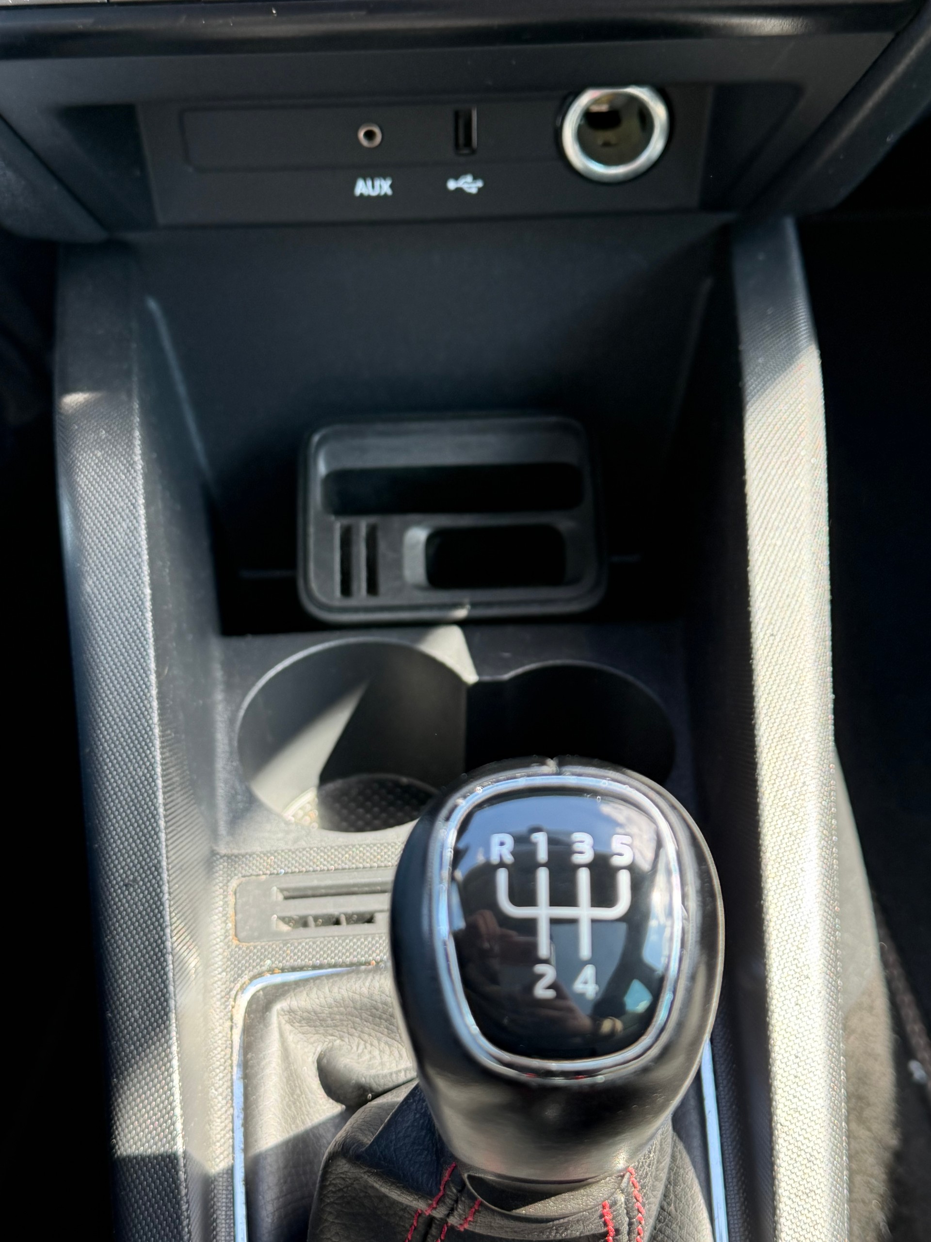SKODA Fabia 1.0 TSI Monte Carlo-image-17