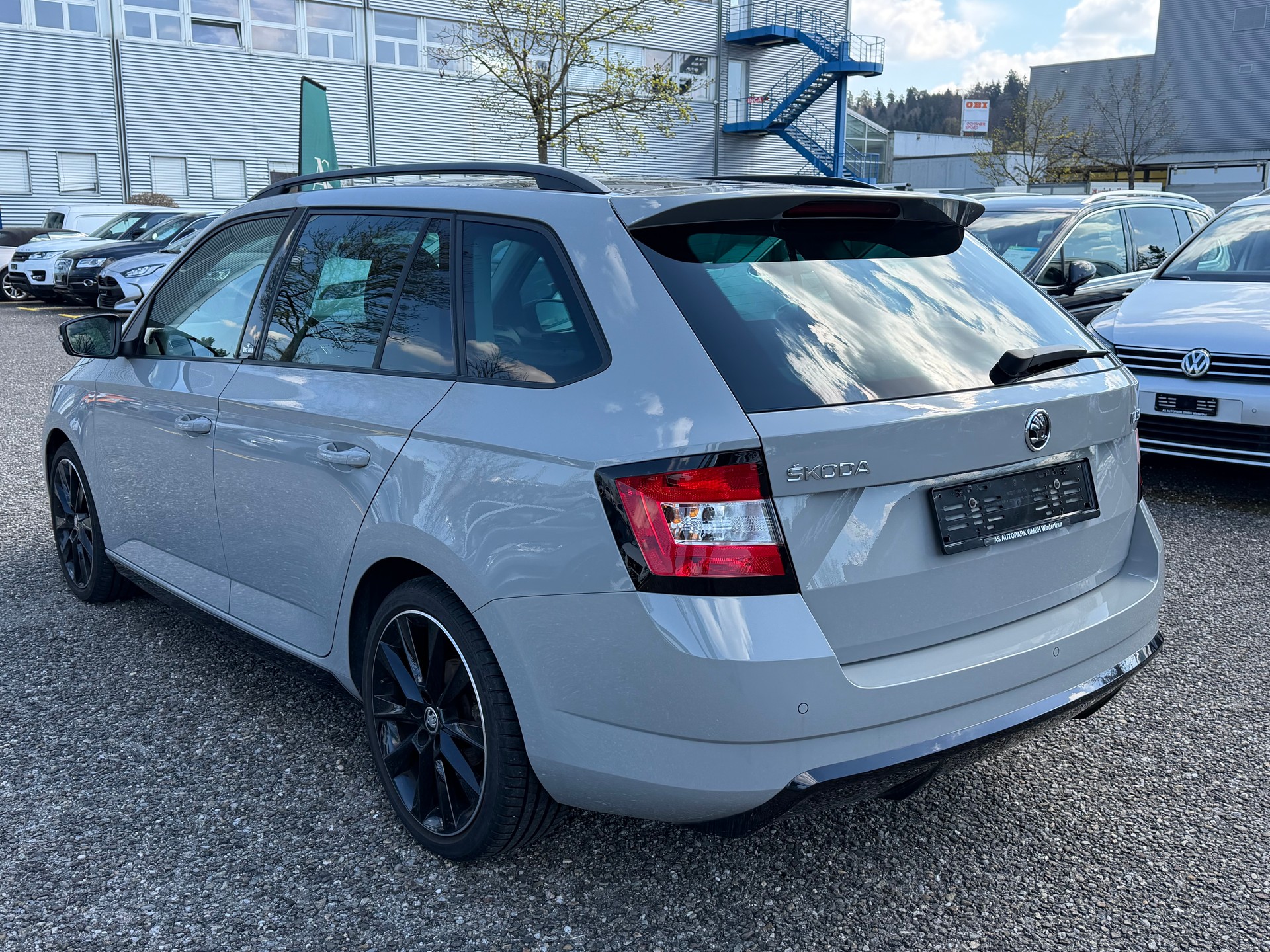 SKODA Fabia 1.0 TSI Monte Carlo-image-6