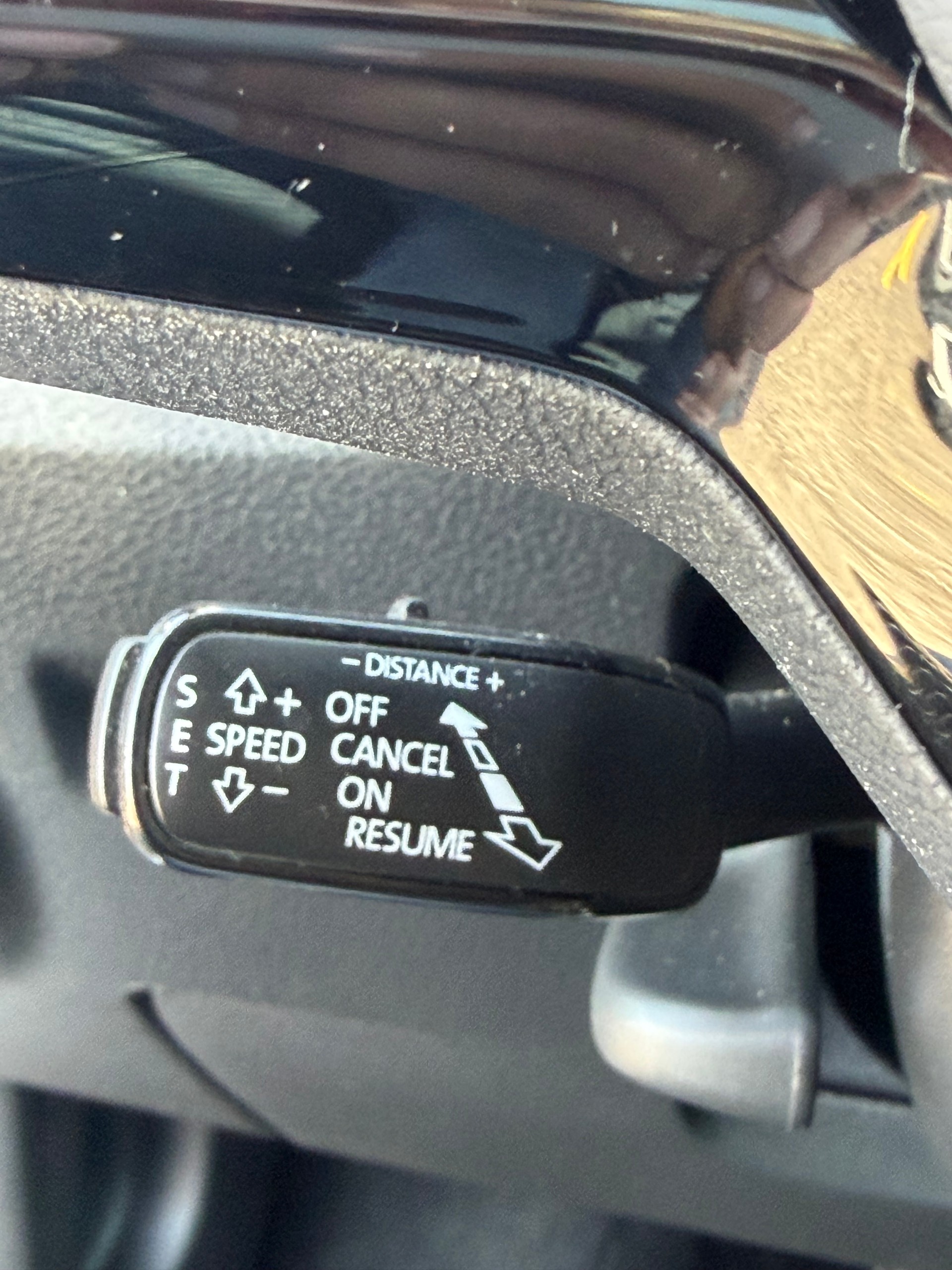 SKODA Fabia 1.0 TSI Monte Carlo-image-12