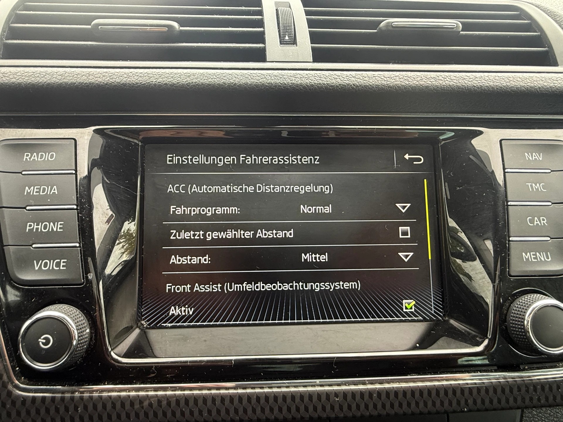 SKODA Fabia 1.0 TSI Monte Carlo-image-23