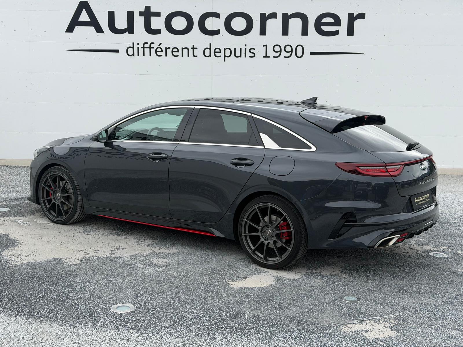 KIA ProCeed 1.6 T-GDi GT DCT-image-4