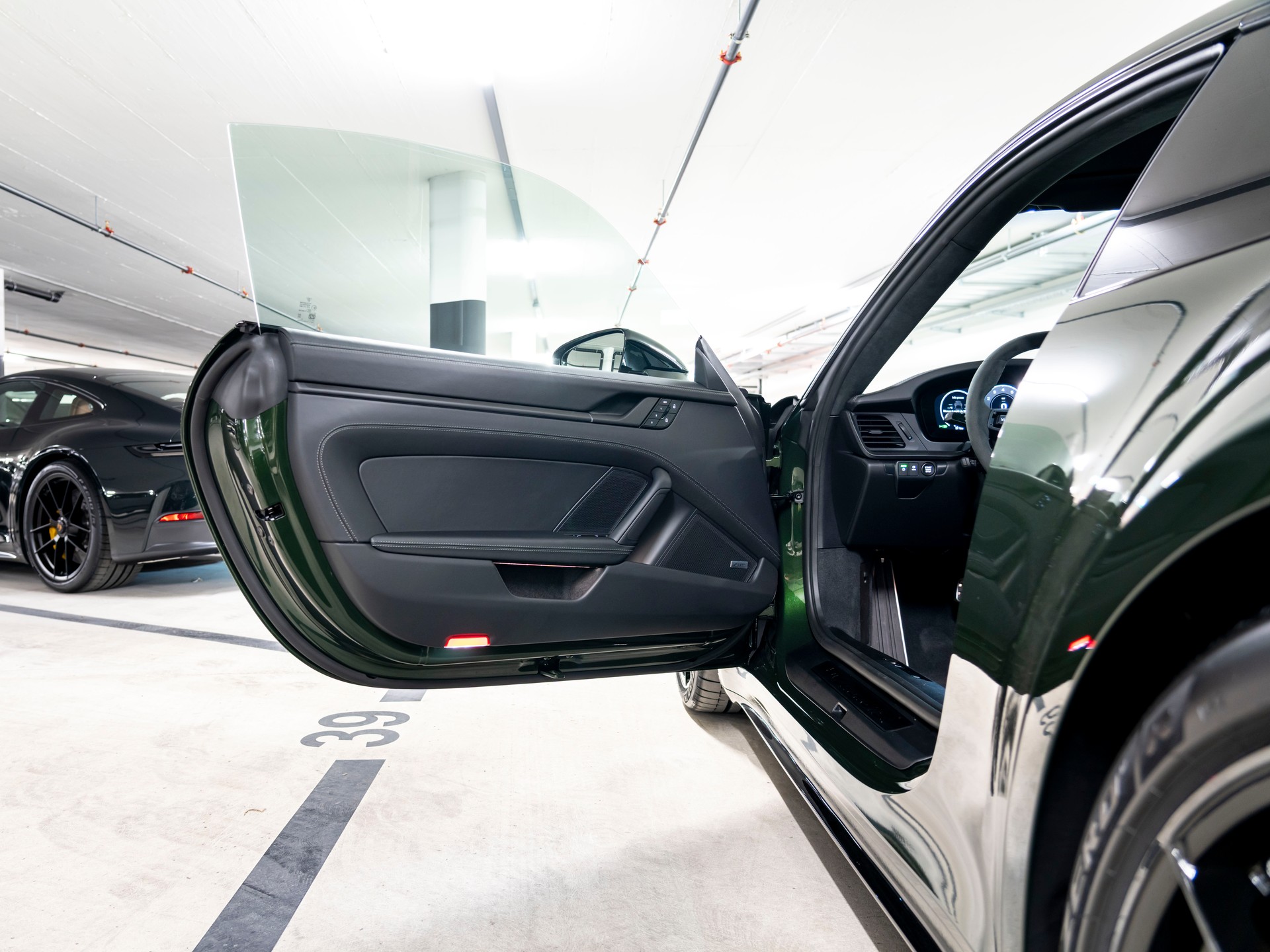 PORSCHE 911 Carrera GTS PDK-image-20