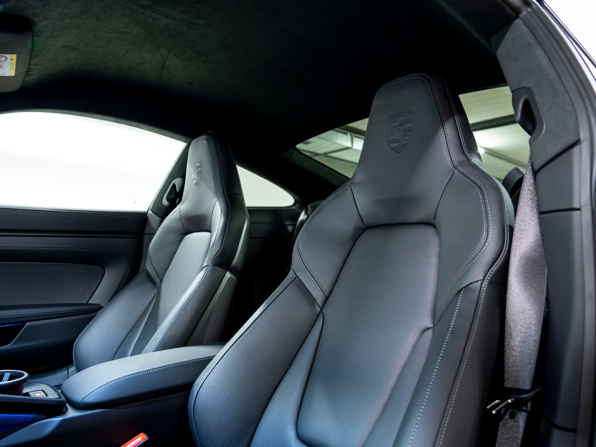 PORSCHE 911 Carrera GTS PDK-image-10