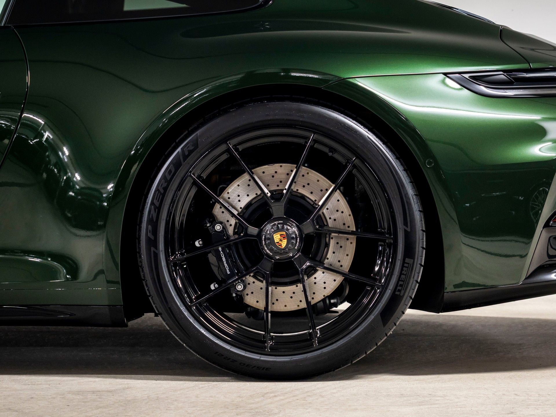 PORSCHE 911 Carrera GTS PDK-image-8