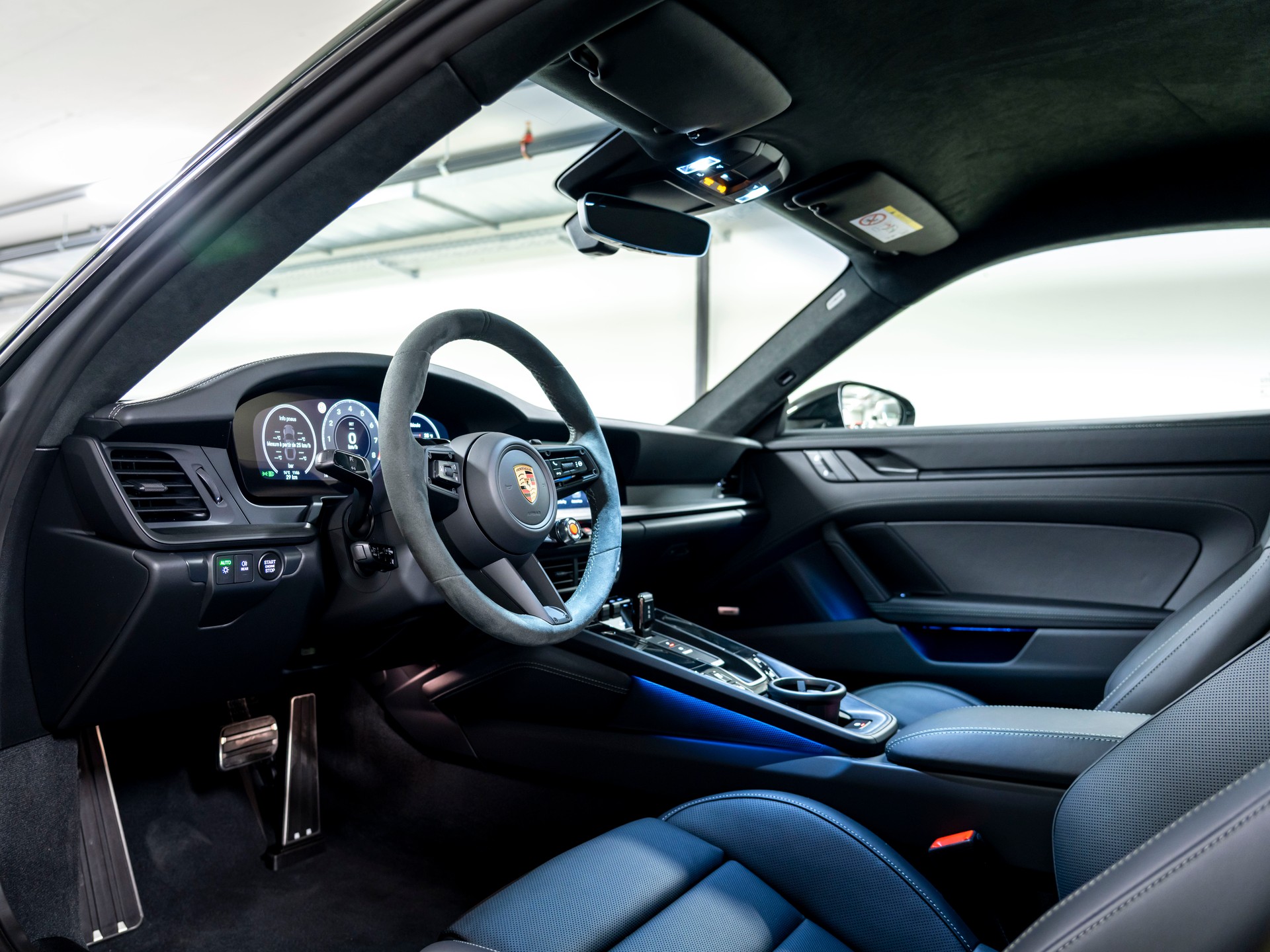 PORSCHE 911 Carrera GTS PDK-image-12
