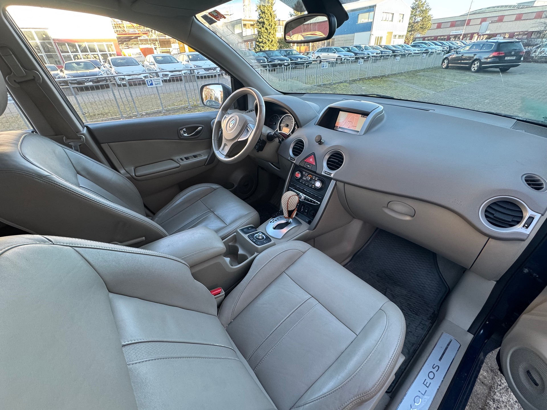 RENAULT Koleos 2.0 dCi Dynamique 4x4 Automatic-image-9