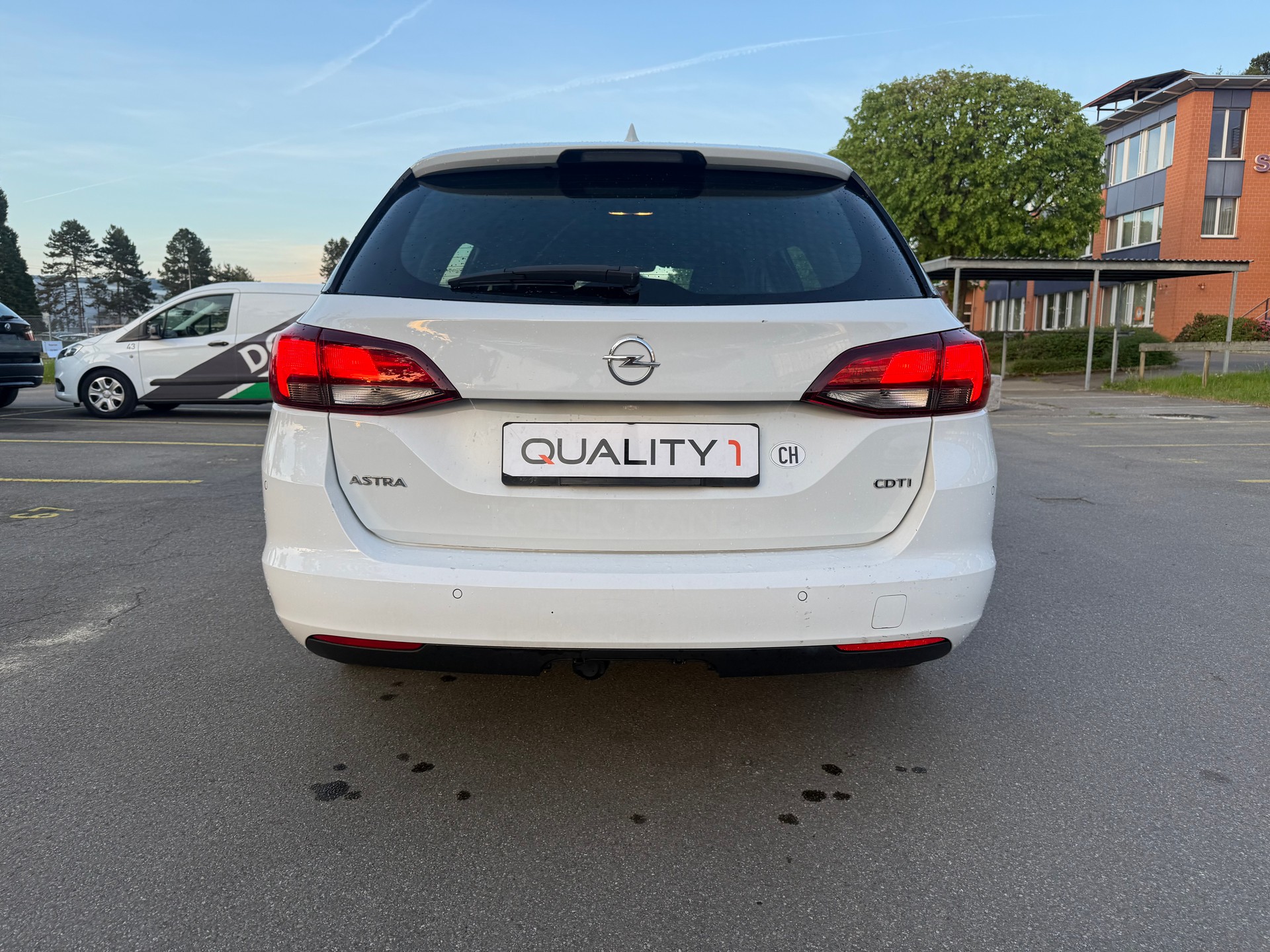 OPEL Astra Sports Tourer 1.6 CDTi ecoF Enjoy-image-5