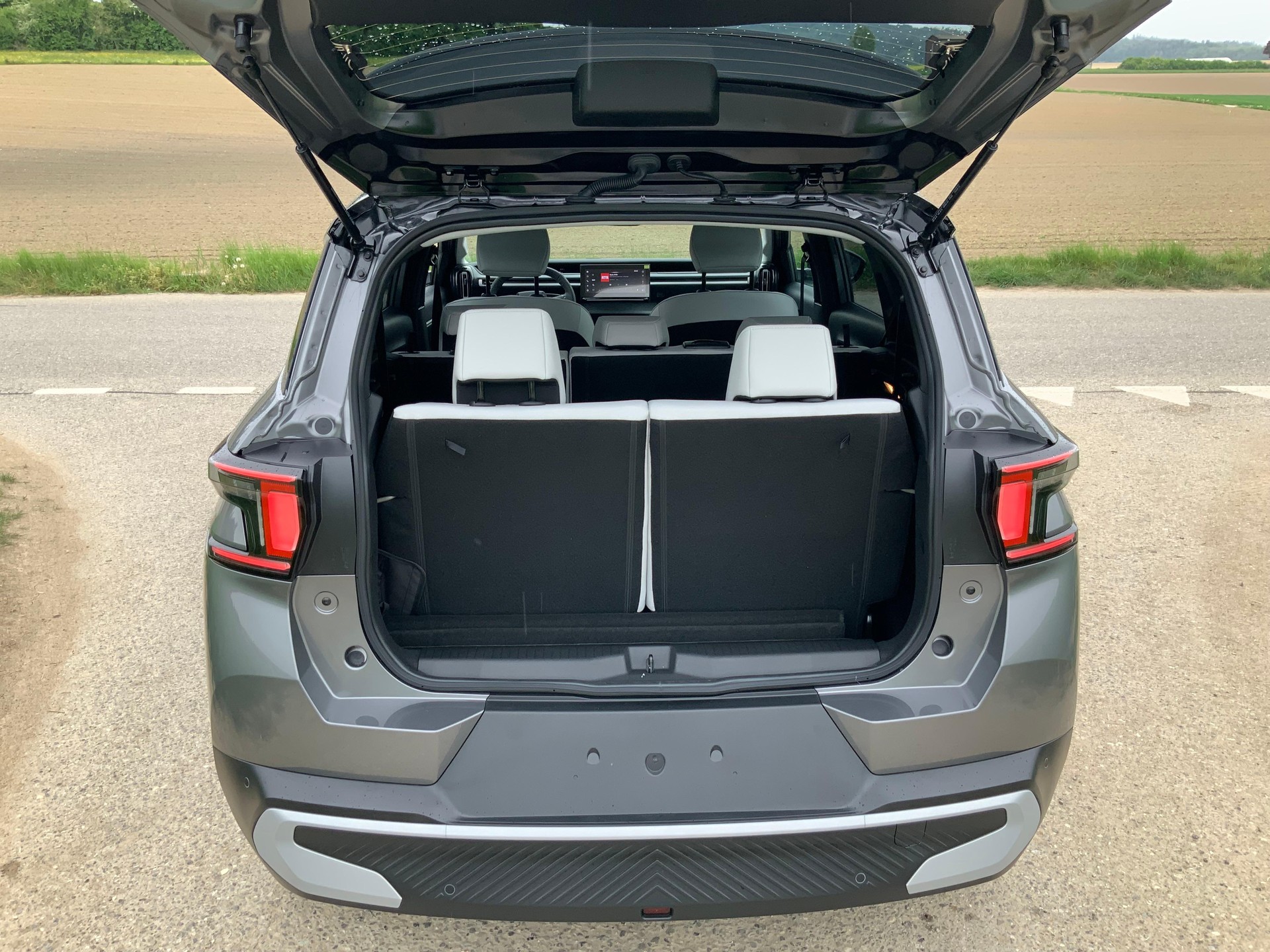 CITROEN C3 Aircross 1.2 Hybrid Max-image-5