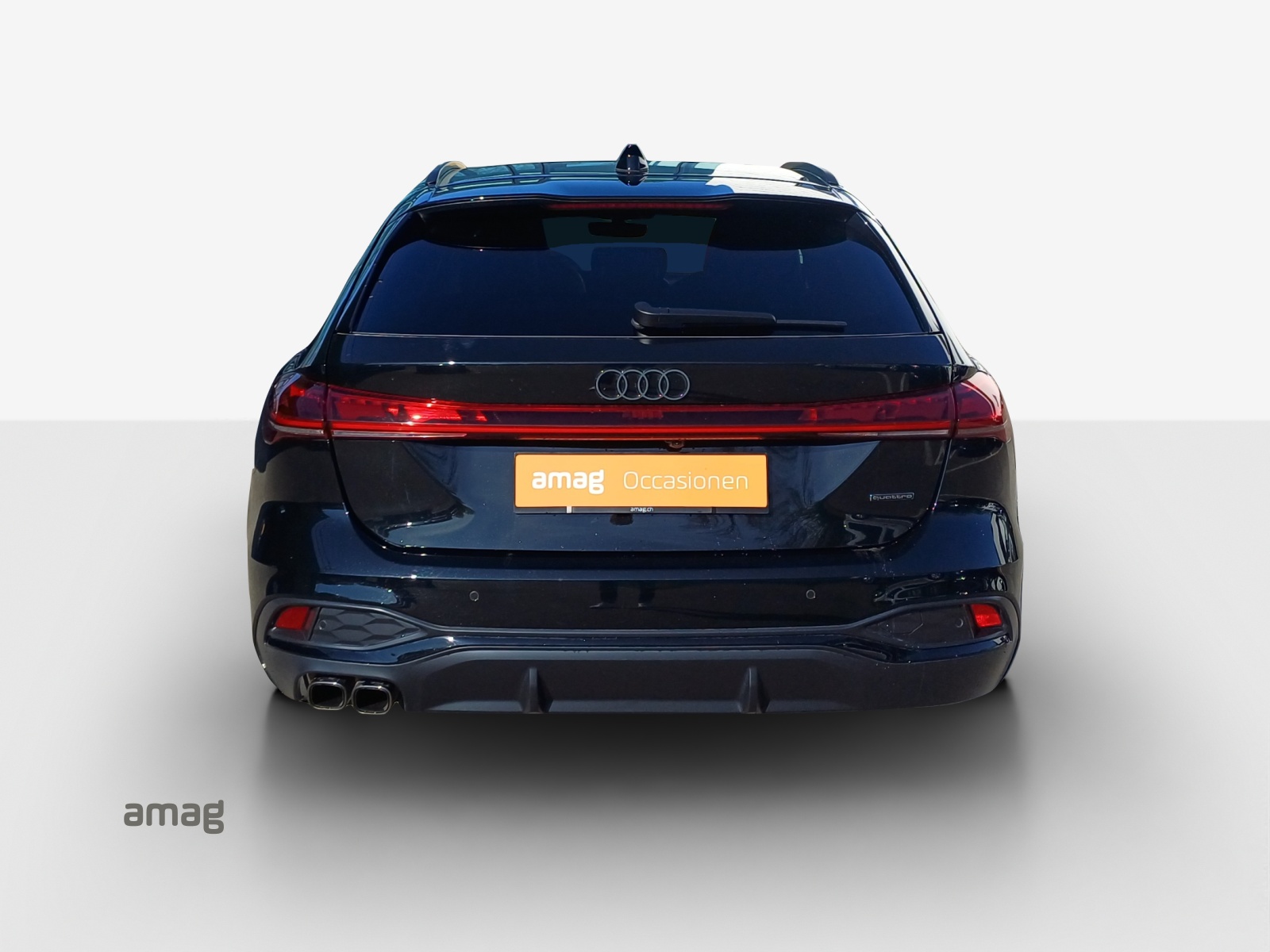 AUDI A5 Avant TDI quattro 150 kW S tronic-image-3