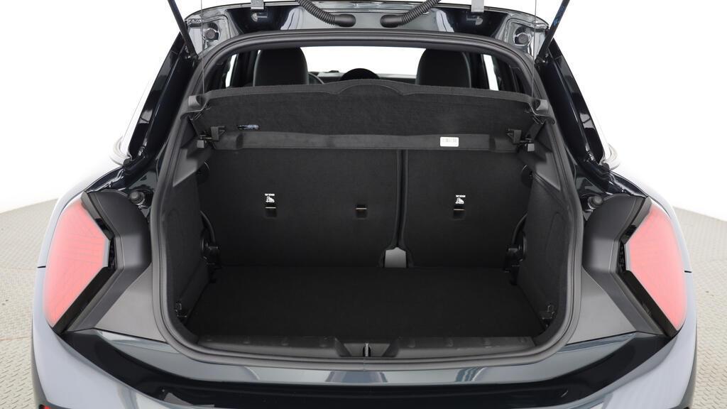MINI Cooper 5 door S-image-18