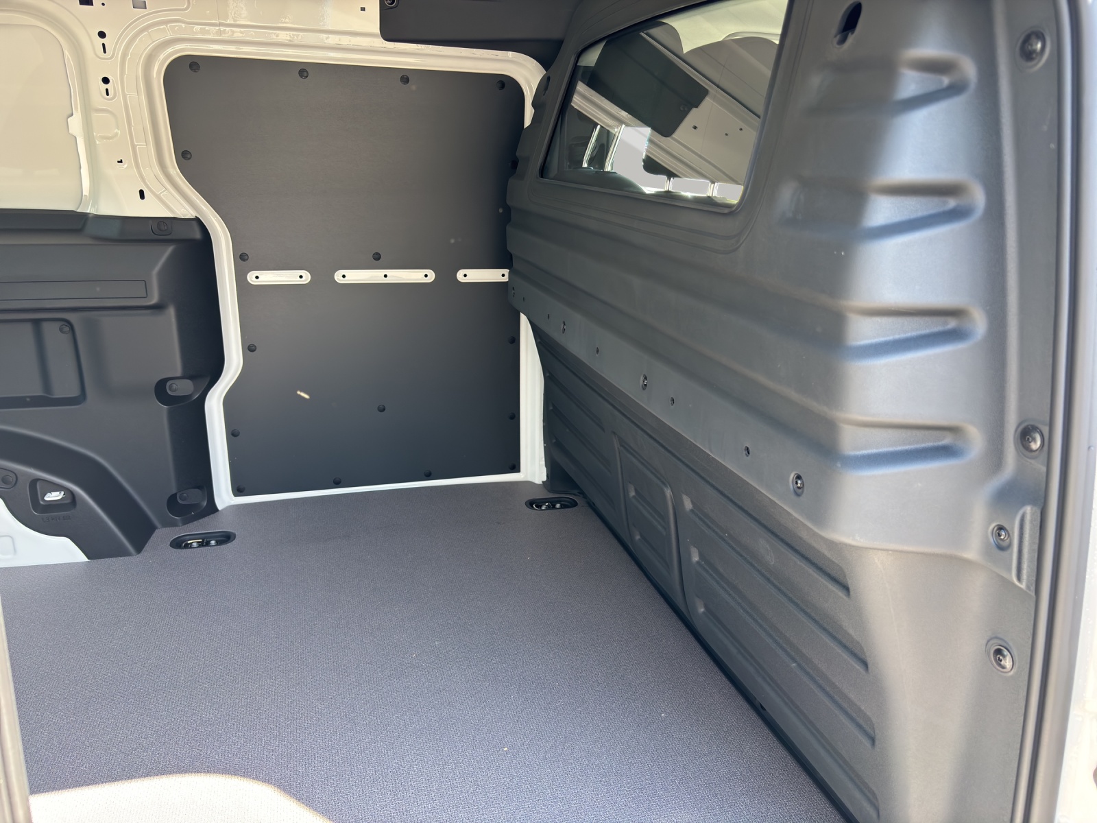 VW ID. Buzz Cargo Pro-image-6