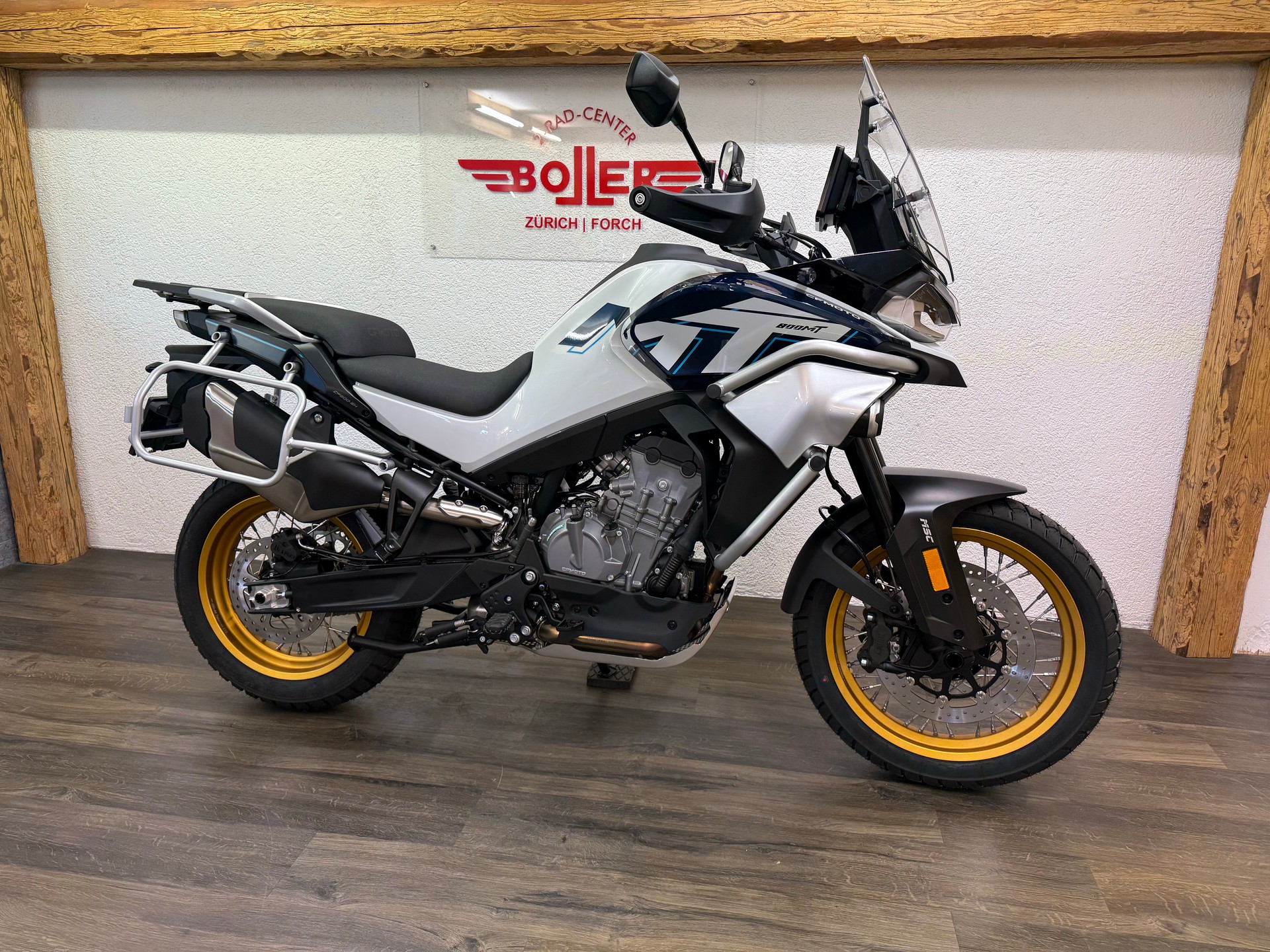 CF MOTO 800 MT Explore