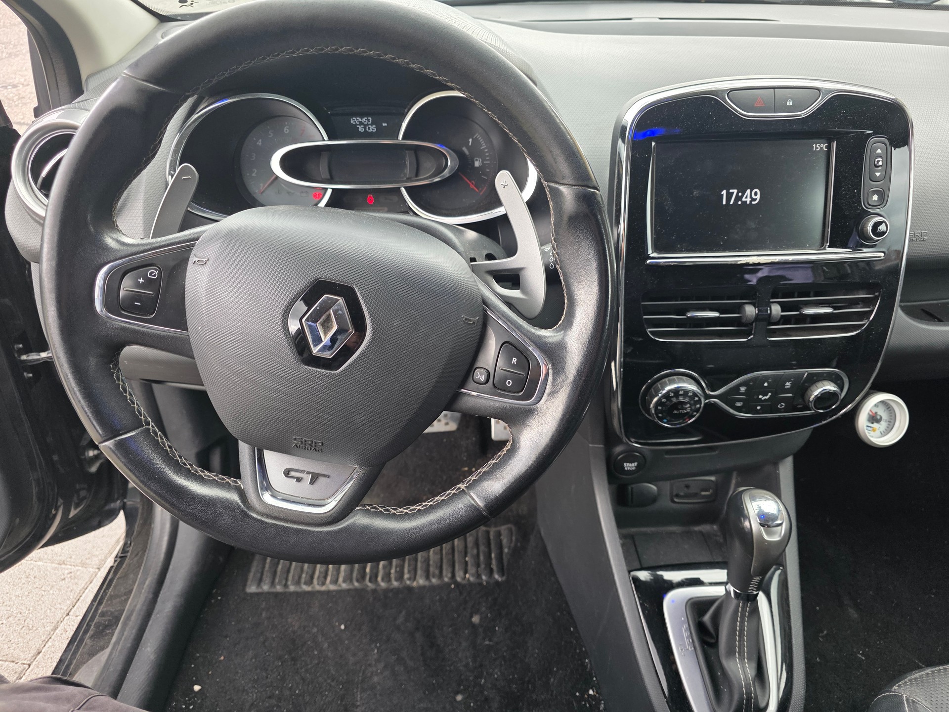 RENAULT Clio 1.2 16V T GT EDC ab Mfk/12 mon.Garantie-image-11
