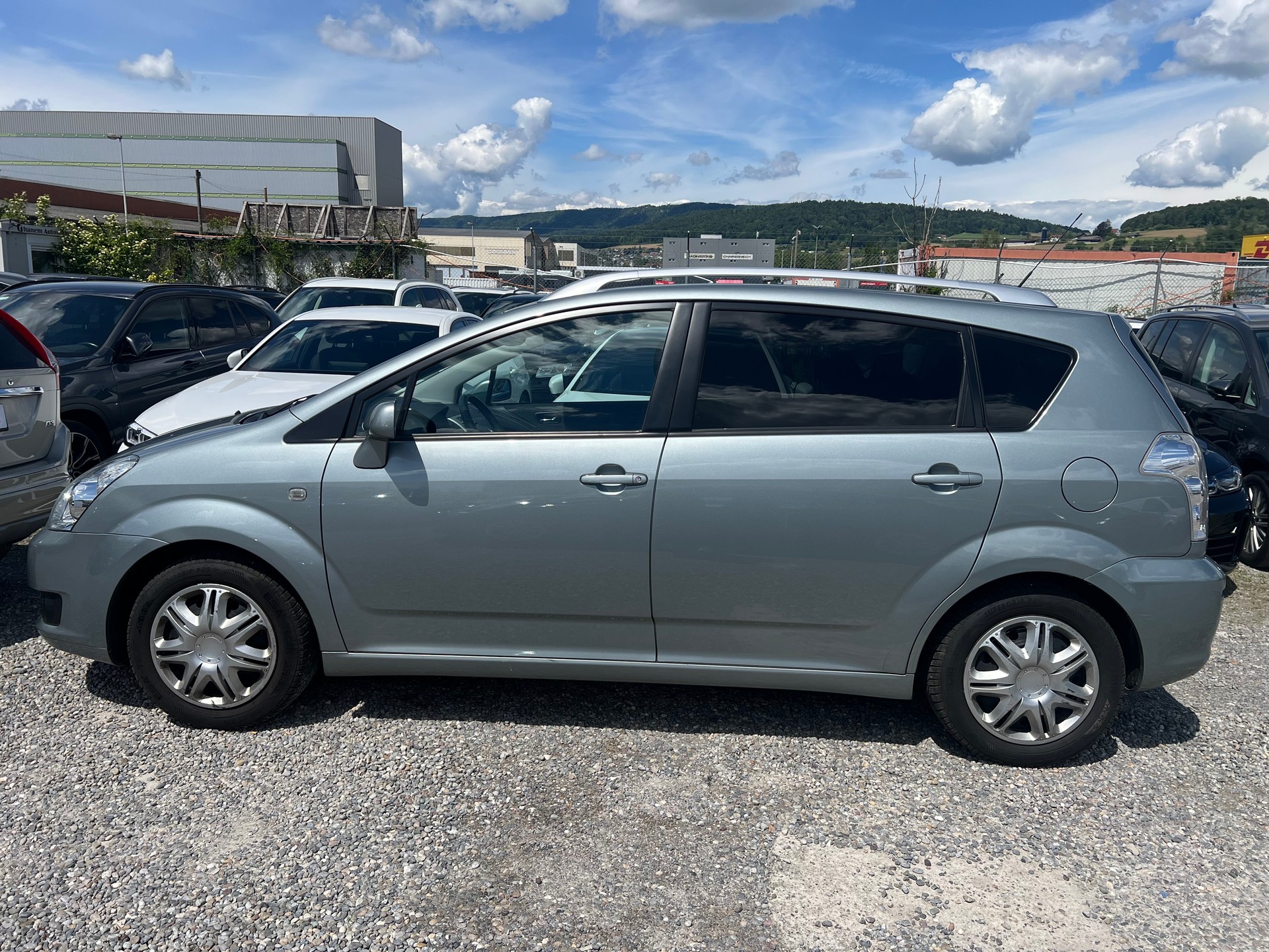 TOYOTA Corolla Verso 1.8 Limited* 7 Plätze, Navigation, 360’ kamera-image-9