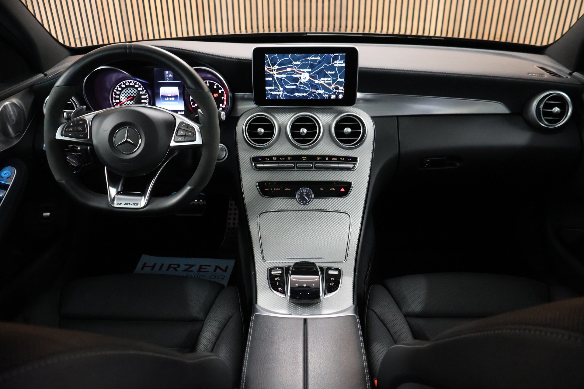 MERCEDES-BENZ C 450 AMG 4Matic 7G-Tronic-image-16