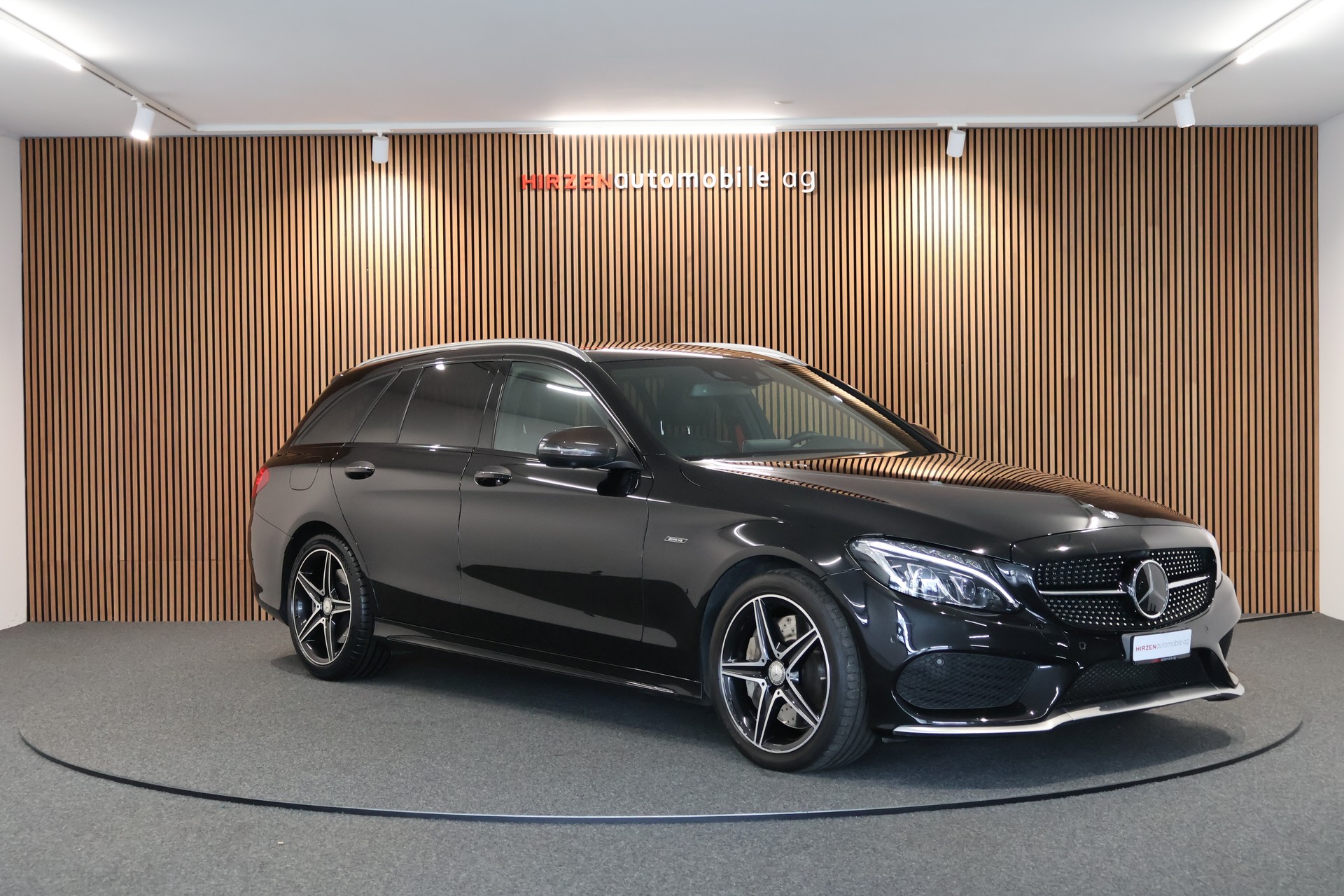 MERCEDES-BENZ C 450 AMG 4Matic 7G-Tronic-image-6