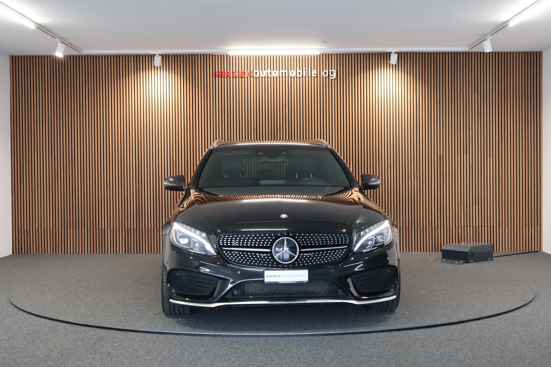 MERCEDES-BENZ C 450 AMG 4Matic 7G-Tronic-image-7