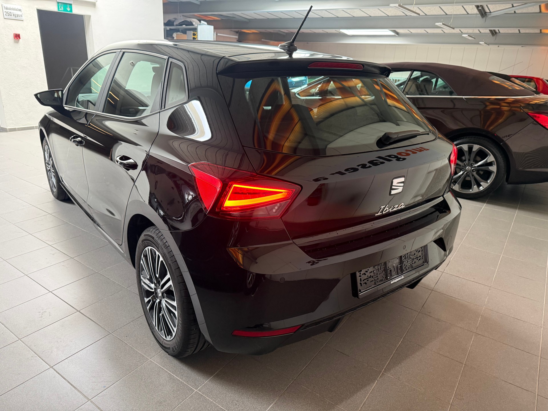 SEAT Ibiza 1.0 EcoTSI Sensacion DSG-image-6