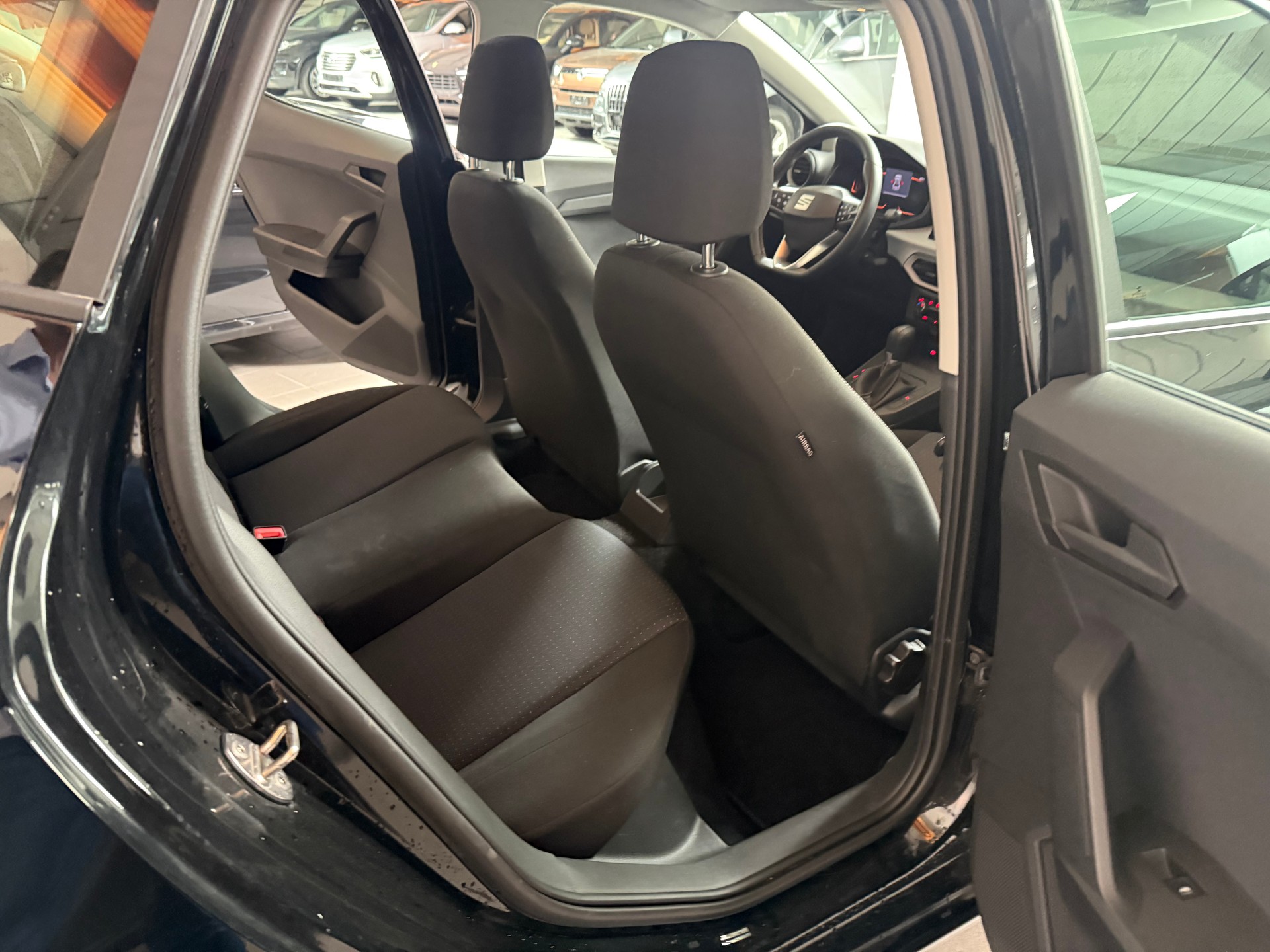 SEAT Ibiza 1.0 EcoTSI Sensacion DSG-image-17