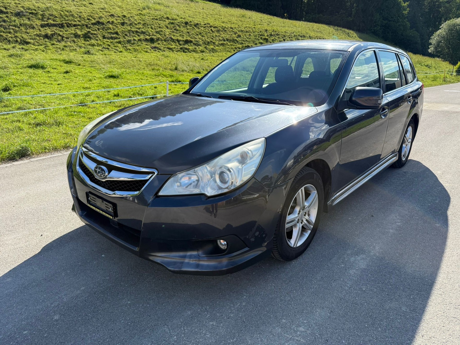 SUBARU Legacy 2.0i Swiss AWD-image-2