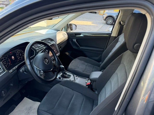 VW Tiguan 2.0 TDI SCR Highline4Motion DSG-image-6