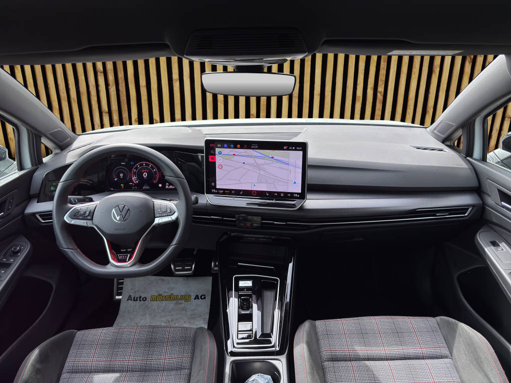 VW Golf VIII 2.0 TSI GTI DSG-image-6